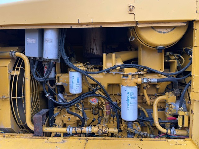 Komatsu GD705A-4A ปี1996 USA โทร.080-6565422 หนิง