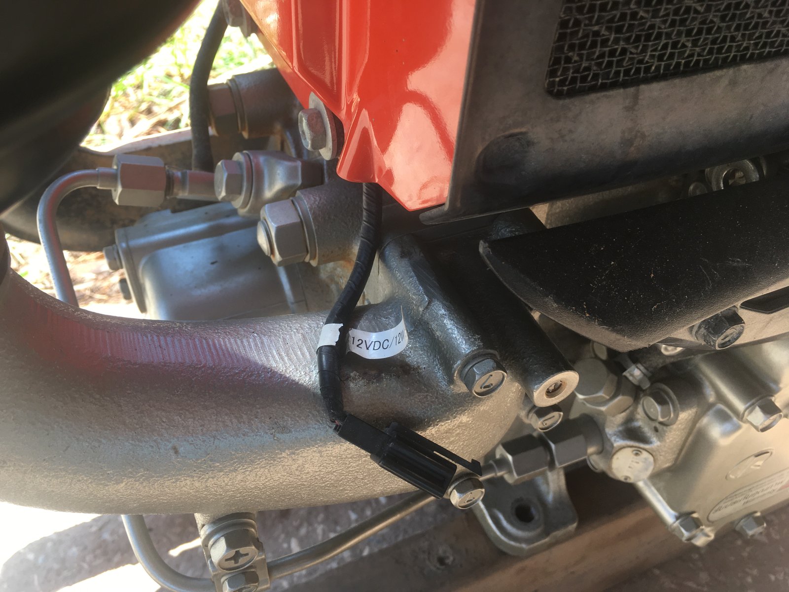 ขายเครื่องKubota Zt155 Di plusรุ่นใหม่ถังเหล็กสภาพใช้งานน้อยราคา39,000บาทโทร088-9049322ครับ