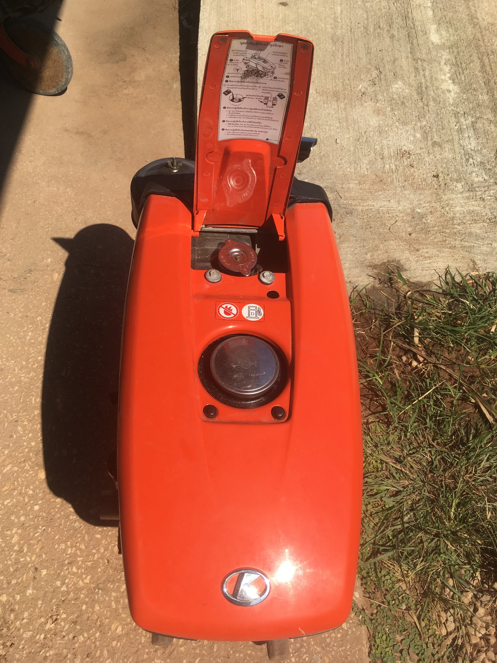 ขายเครื่องKubota Zt155 Di plusรุ่นใหม่ถังเหล็กสภาพใช้งานน้อยราคา39,000บาทโทร088-9049322ครับ
