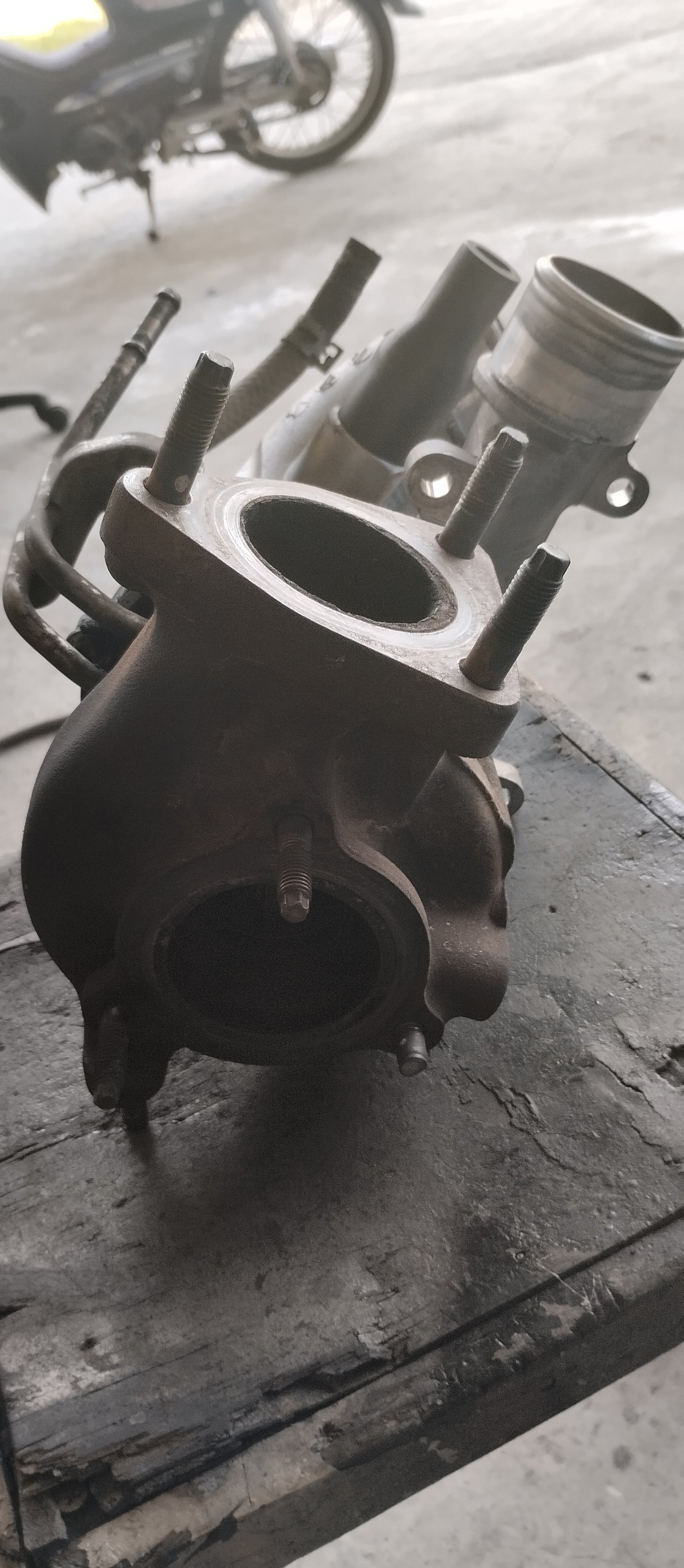 ขายเทอร์โบวีโก้แชมป์ 2.5 VN แท้ถอดสวยๆ