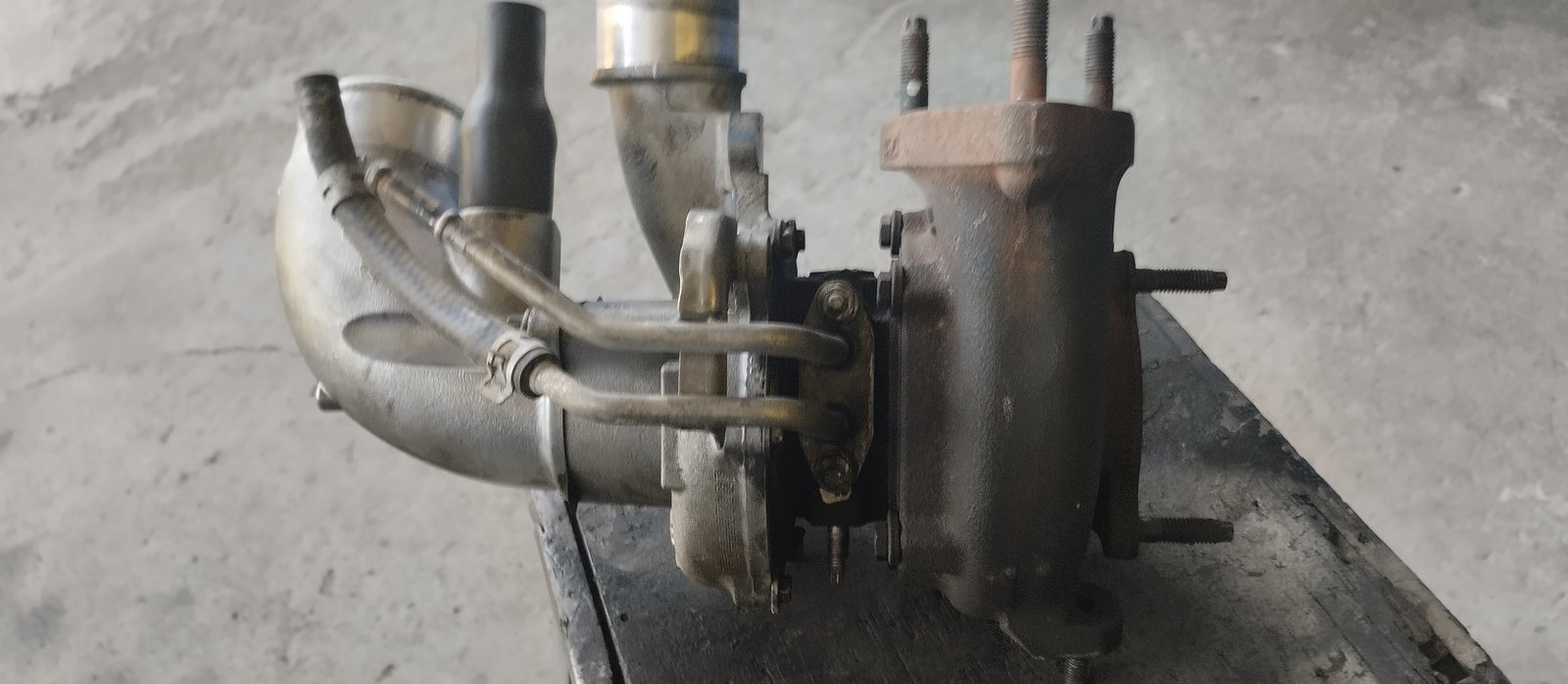 ขายเทอร์โบวีโก้แชมป์ 2.5 VN แท้ถอดสวยๆ