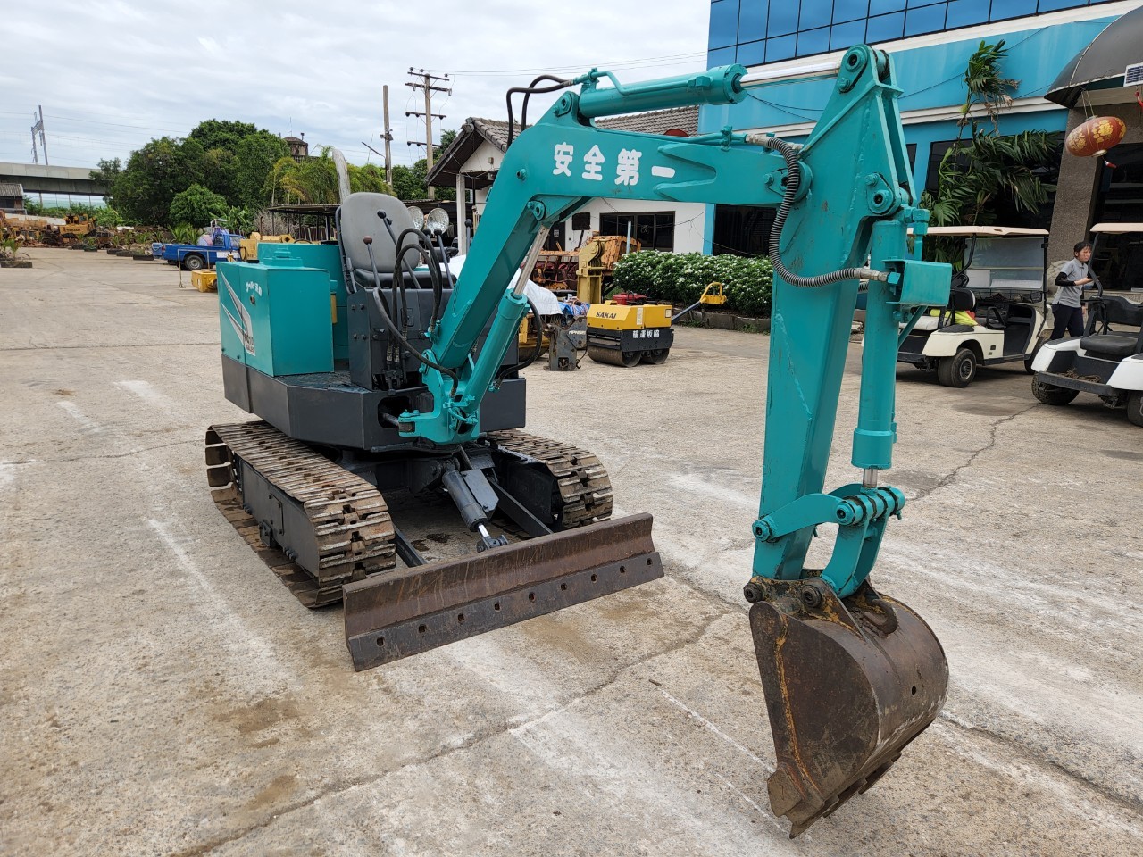 รถขุดมือสอง KOMATSU  PC10-1 นําเข้าจากญี่ปุ่นสภาพพร้อมใช้งานค่ะ
