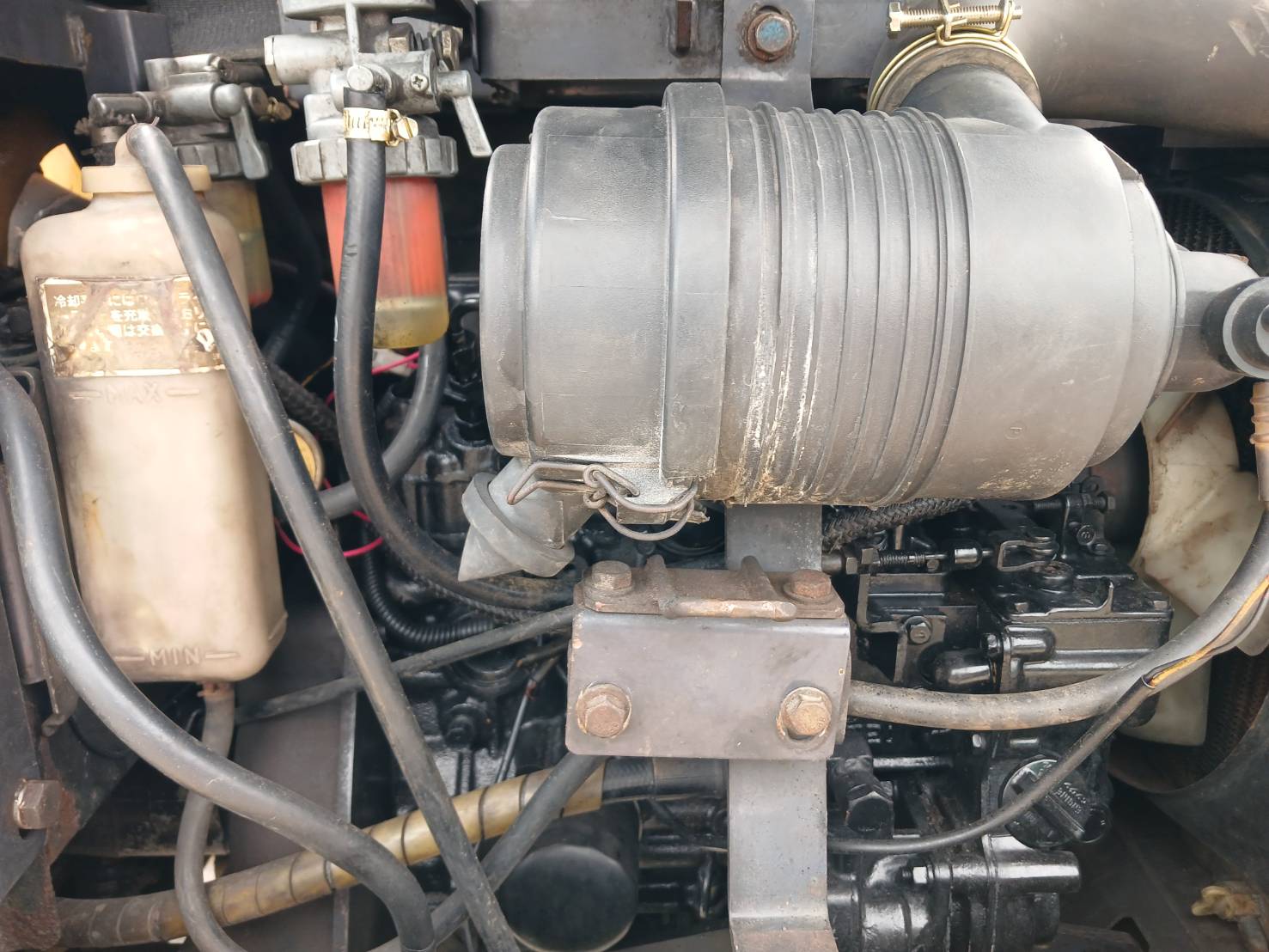 รถขุดมือสอง ขนาดเล็ก CAT-MITSU MM15T สอบถามเพิ่มเติมที่คุณชัญญา 0658844400