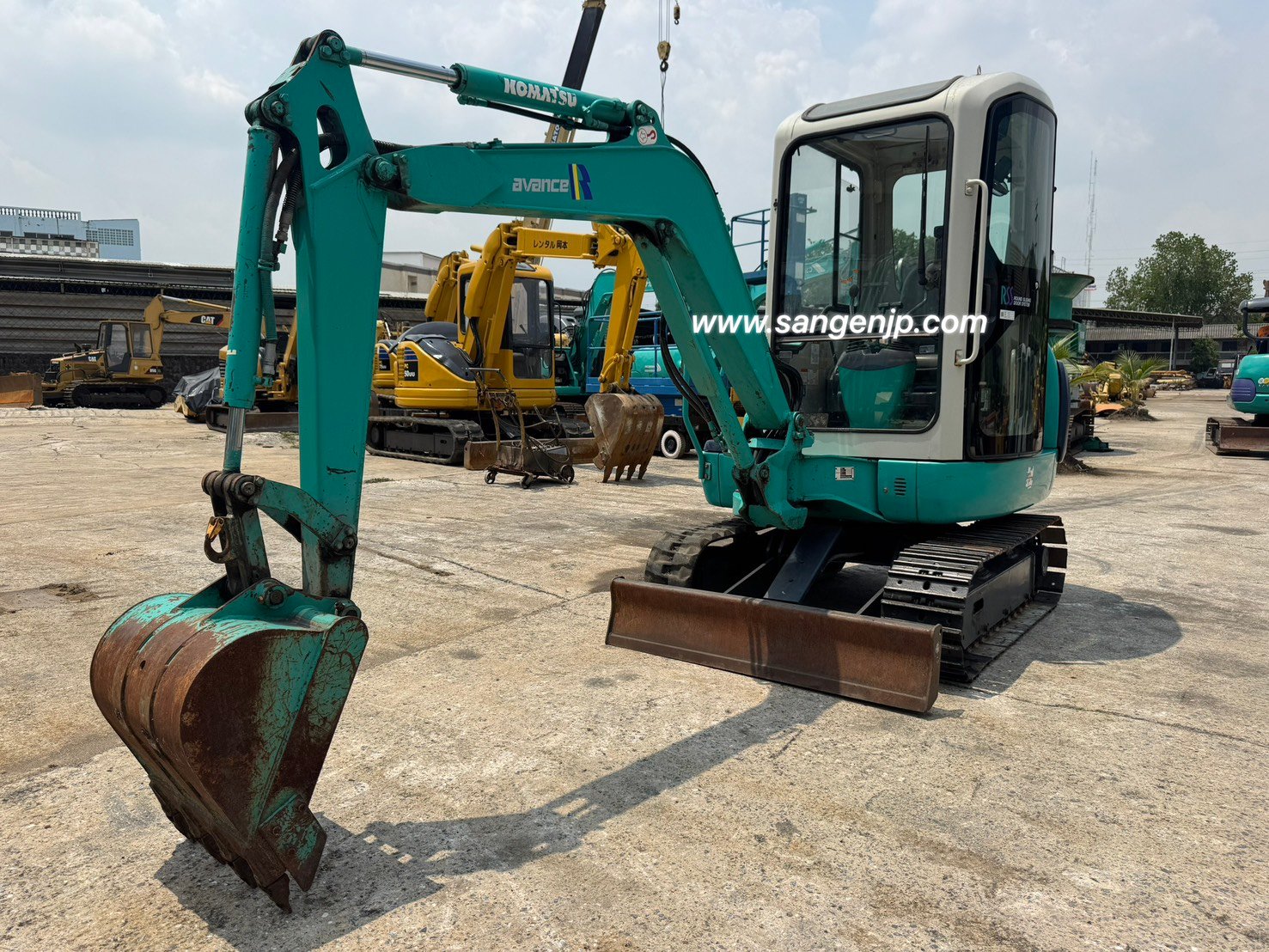 รถขุด KOMATSU PC20R-8 ใช้งานมาน้อย สอบถามที่คุณครีม 0658844400 รถขุด KOMATSU PC20R-8 ใช้งานมาน้อย สอบถามที่คุณครีม 0658844400