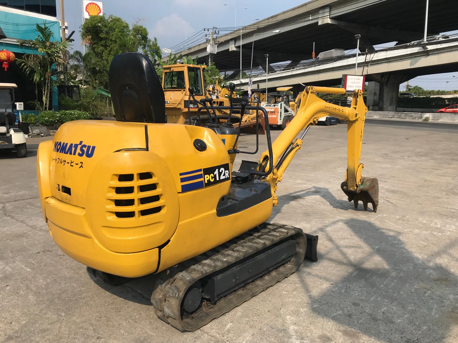 รถขุดมือสอง KOMATSU PC12R-8 นำเข้าจากญี่ปุ่น ใช้งานมาน้อย รถสวยมาก รถขุดมือสอง KOMATSU PC12R-8 นำเข้าจากญี่ปุ่น ใช้งานมาน้อย รถสวยมาก