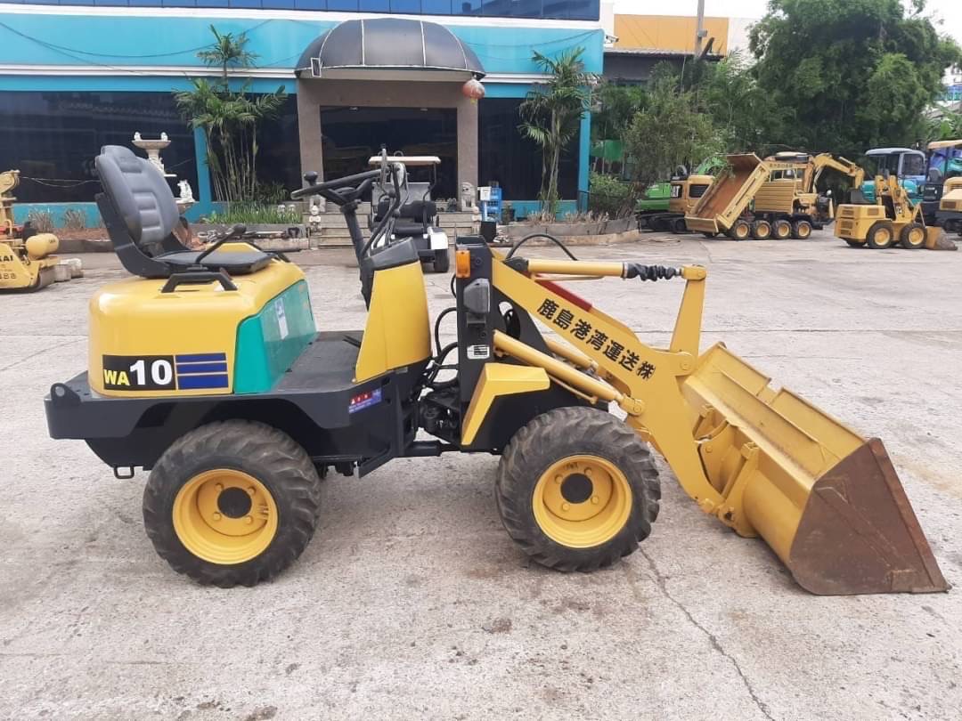 รถตัก KOMATSU WA10-1 พร้อมใช้งาน รถนำเข้าจากญี่ปุ่น ใช้งานมาน้อย