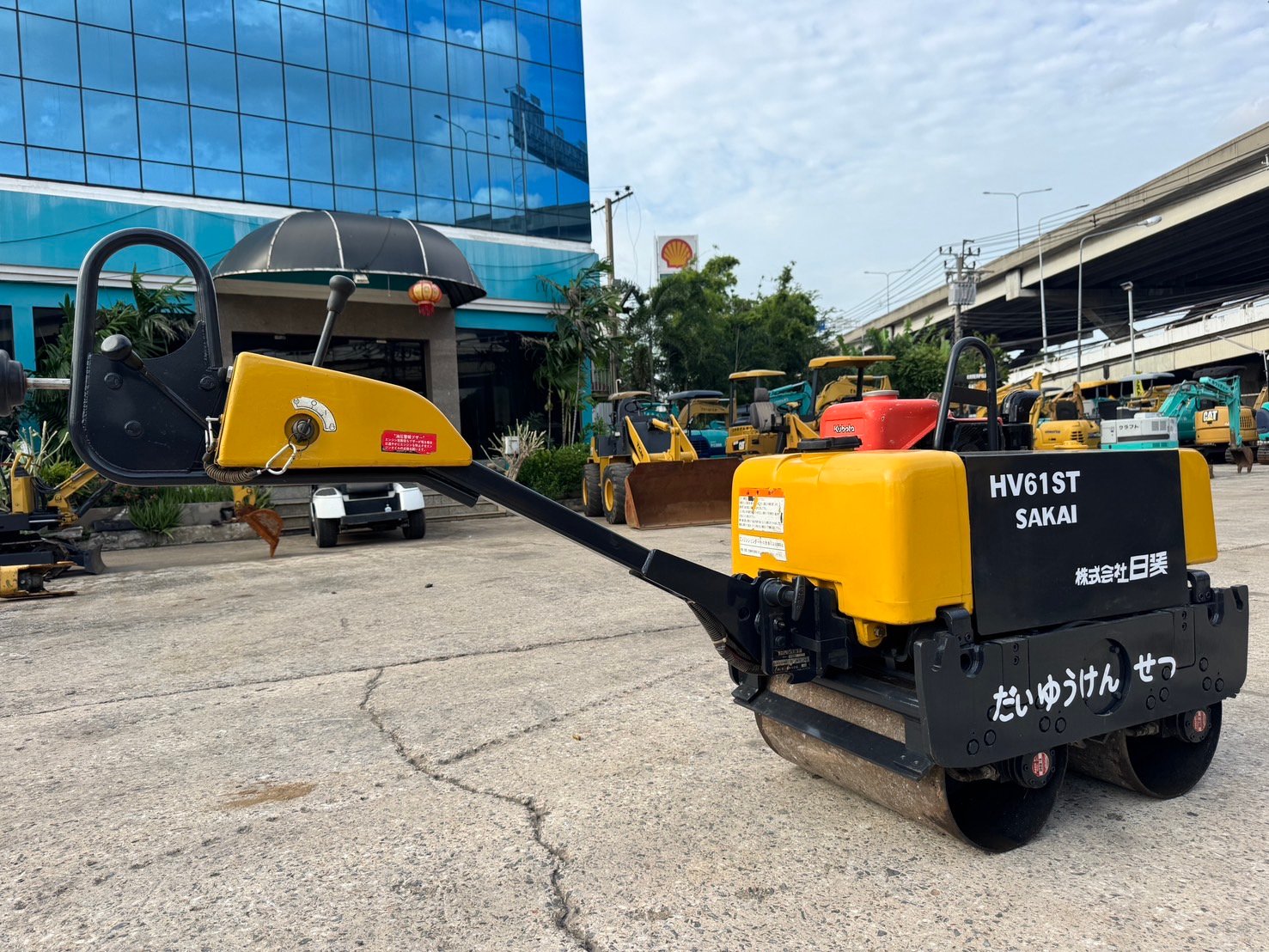 รถบดเดินตาม SAKAI HV61ST สตาร์ทกุญแจ สอบถามที่คุณครีม 0658844400 รถบดเดินตาม SAKAI HV61ST สตาร์ทกุญแจ สอบถามที่คุณครีม 0658844400