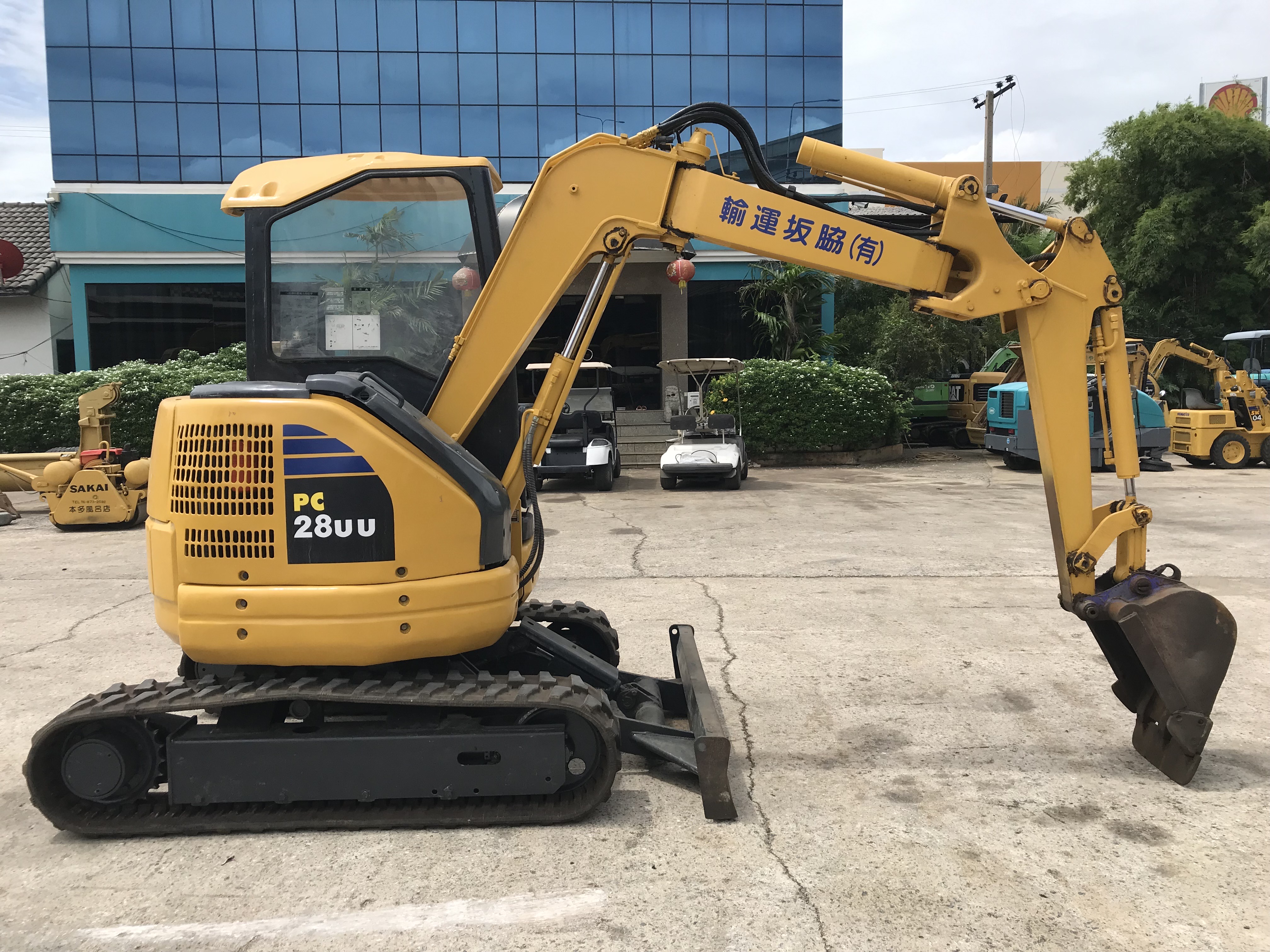 รถขุด KOMATSU PC28UU-2E มาใหม่ล่าสุด สวยมากพร้อมใช้งาน นำเข้าจากญี่ปุ่น ชั่วโมงใช้งานน้อย