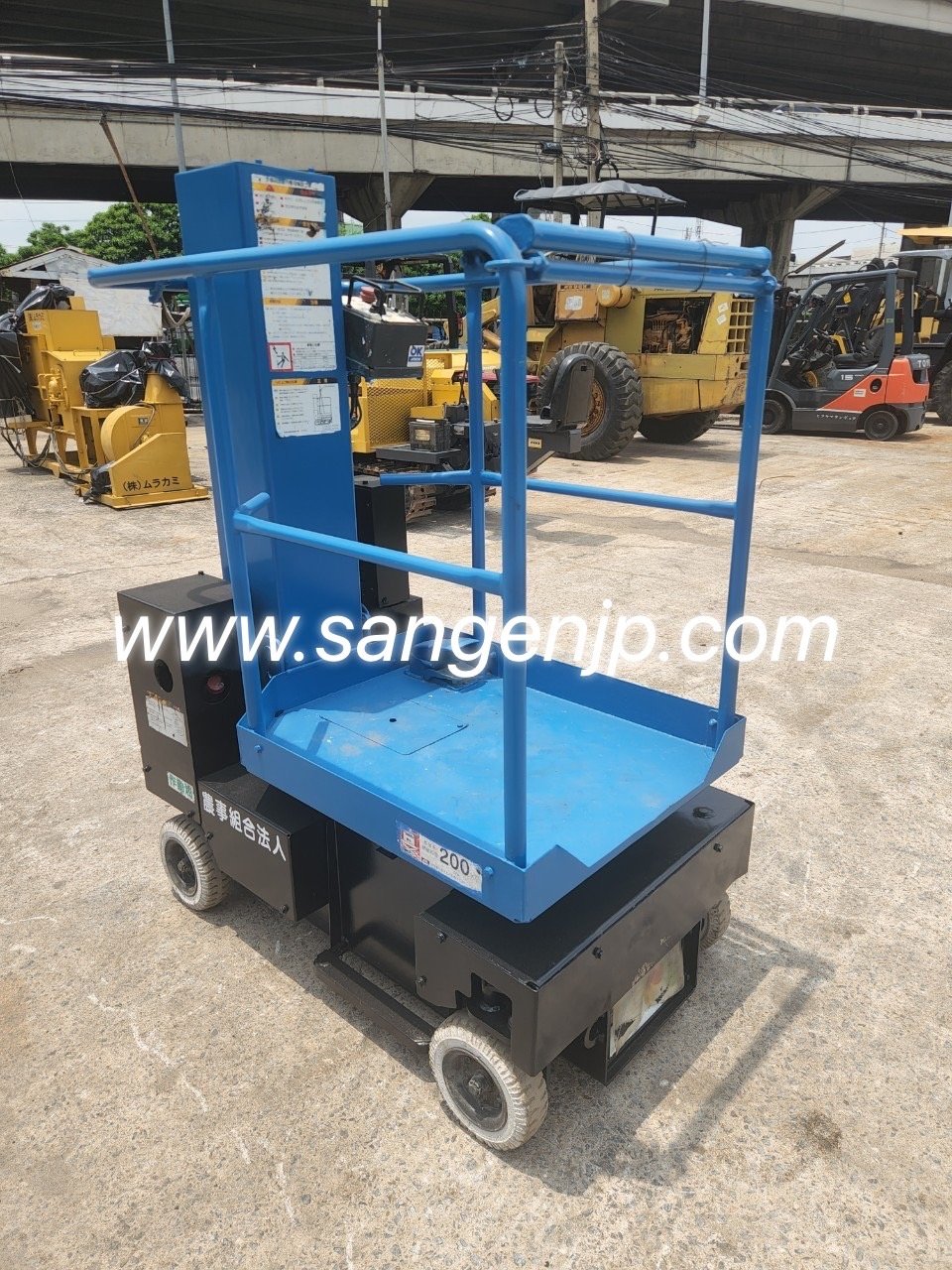 กระเช้า AICHI SV04B พร้อมใช้งาน สอบถามที่คุณชัญญา 0658844400 กระเช้า AICHI SV04B พร้อมใช้งาน สอบถามที่คุณชัญญา 0658844400