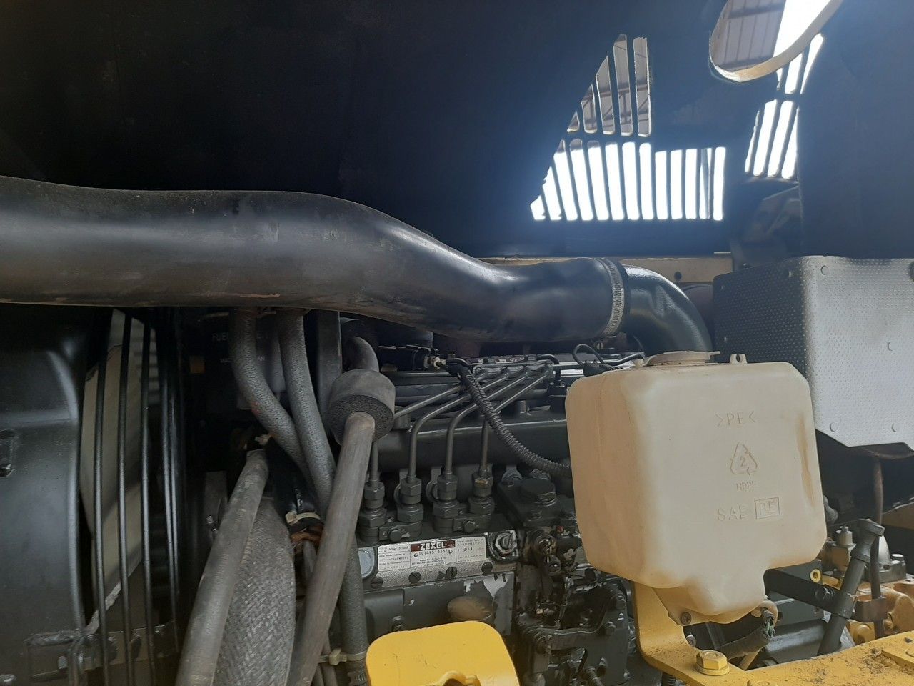 รถขุด KOMATSU PC60-7 พร้อมใช้งาน สอบถามเพิ่มเติมที่คุณชัญญา รถขุด KOMATSU PC60-7 พร้อมใช้งาน สอบถามเพิ่มเติมที่คุณชัญญา