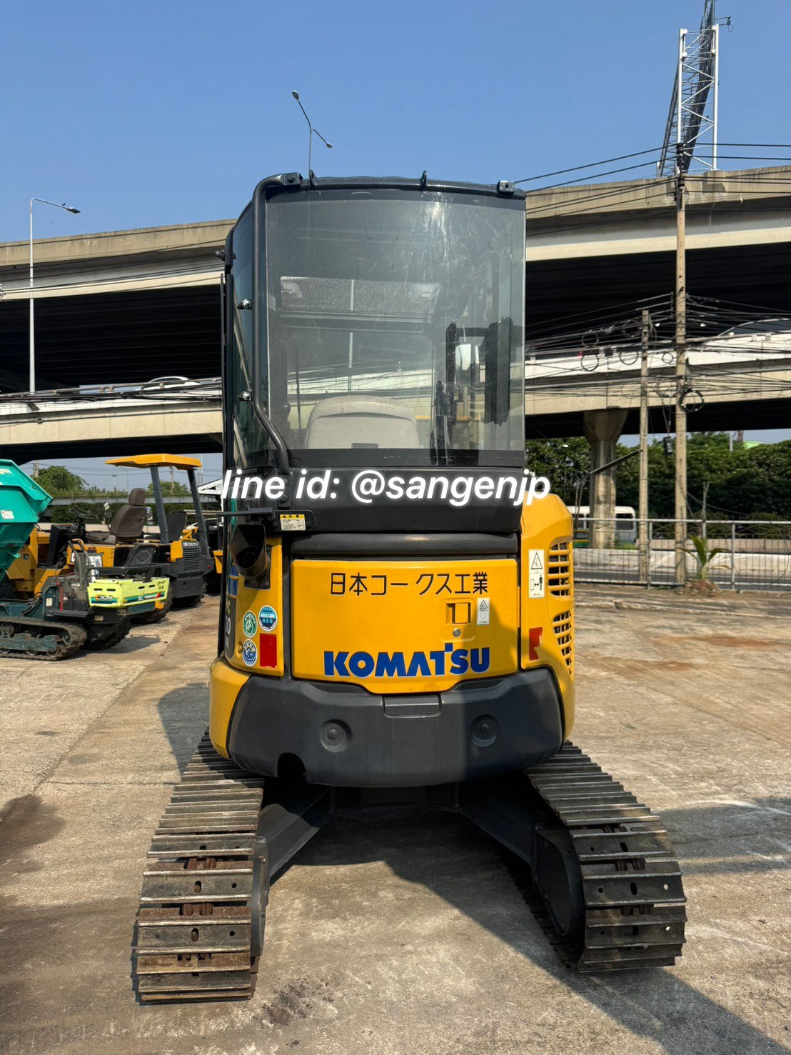รถขุด KOMATSU PC30MR-3 ใช้งานมาน้อย สอบถามที่คุณครีม 0658844400