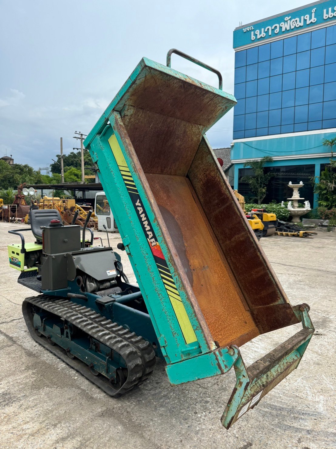 ดั๊มแทรค YANMAR C10R ใช้งานมาน้อย สอบถามที่คุณครีม 0658844400 ดั๊มแทรค YANMAR C10R ใช้งานมาน้อย สอบถามที่คุณครีม 0658844400