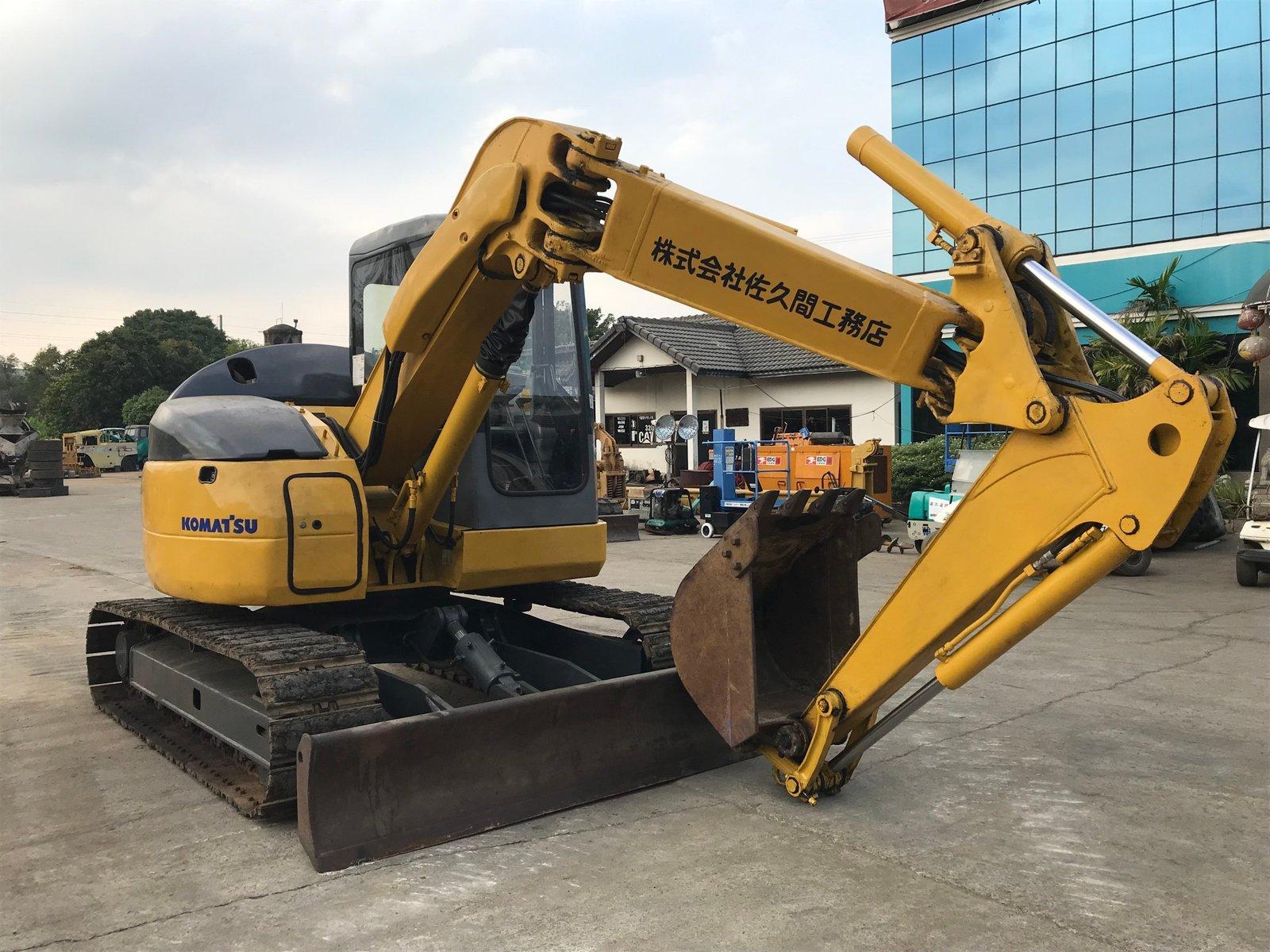 รถขุด KOMATSU PC78UU-6EO  พร้อมใช้งาน นำเข้าจากญี่ปุ่นชั่วโมงการใช้งานน้อย