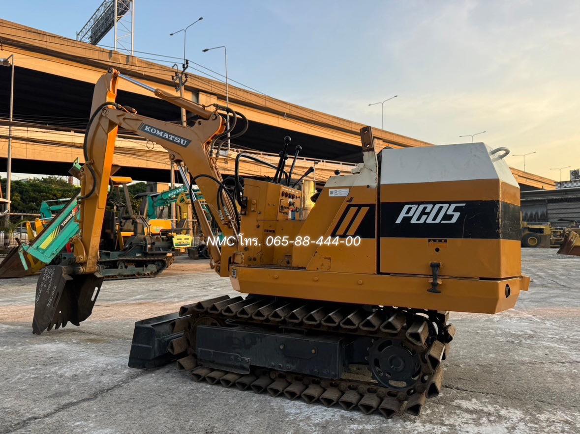 รถขุด KOMATSU PC05 ใช้งานมาน้อย สอบถามที่คุณครีม 0658844400