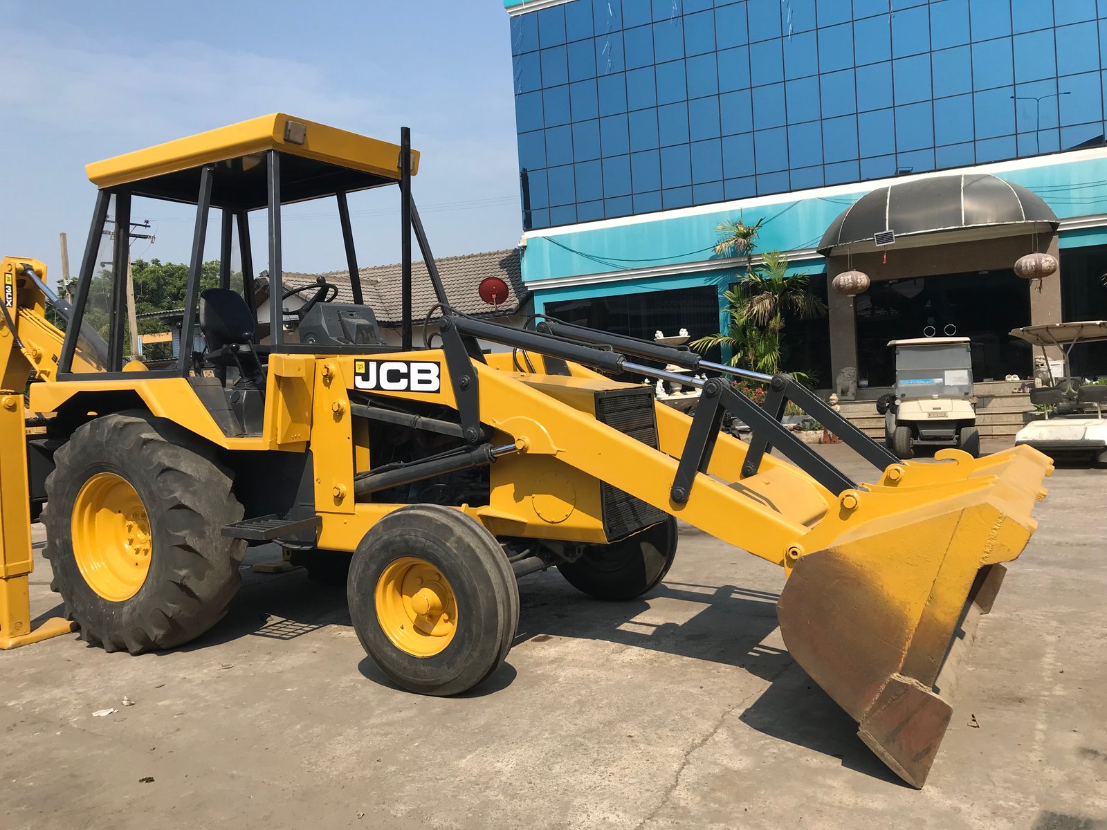 รถตักหน้าขุดหลัง JCB 3CX พร้อมใช้งาน สอบถามที่คุณครีม 0658844400 รถตักหน้าขุดหลัง JCB 3CX พร้อมใช้งาน สอบถามที่คุณครีม 0658844400
