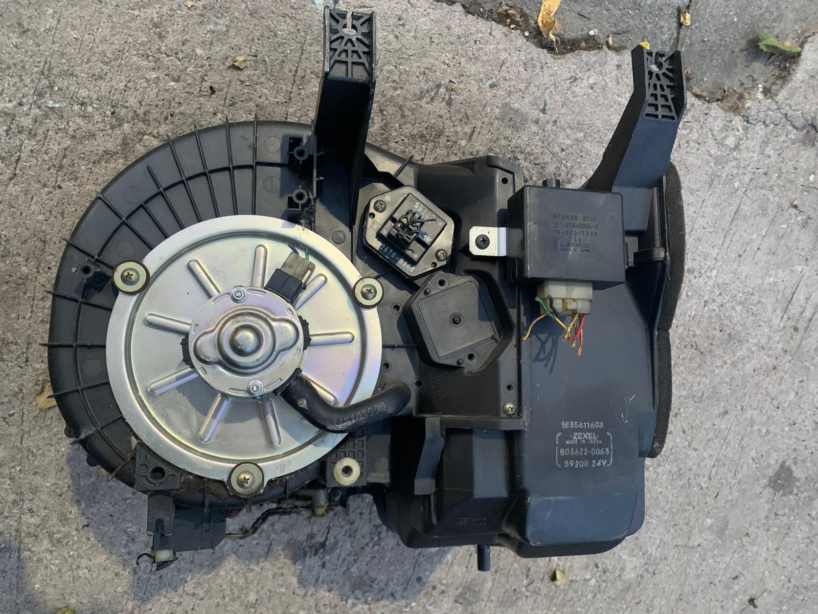 ขายคับแผงแอร์ พัดลม เก่า japan