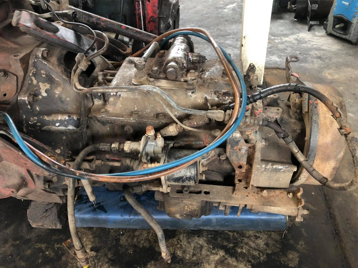 ขายเกียร์ Hino EP100 หัวหมู 17 นิ้ว ขายเกียร์ Hino EP100 หัวหมู 17 นิ้ว