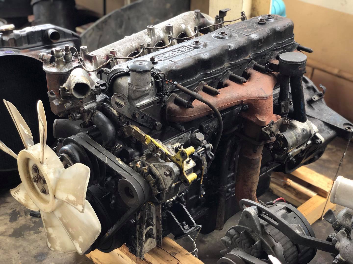 ขายเครื่อง Isuzu 6BF1 170แรงม้า