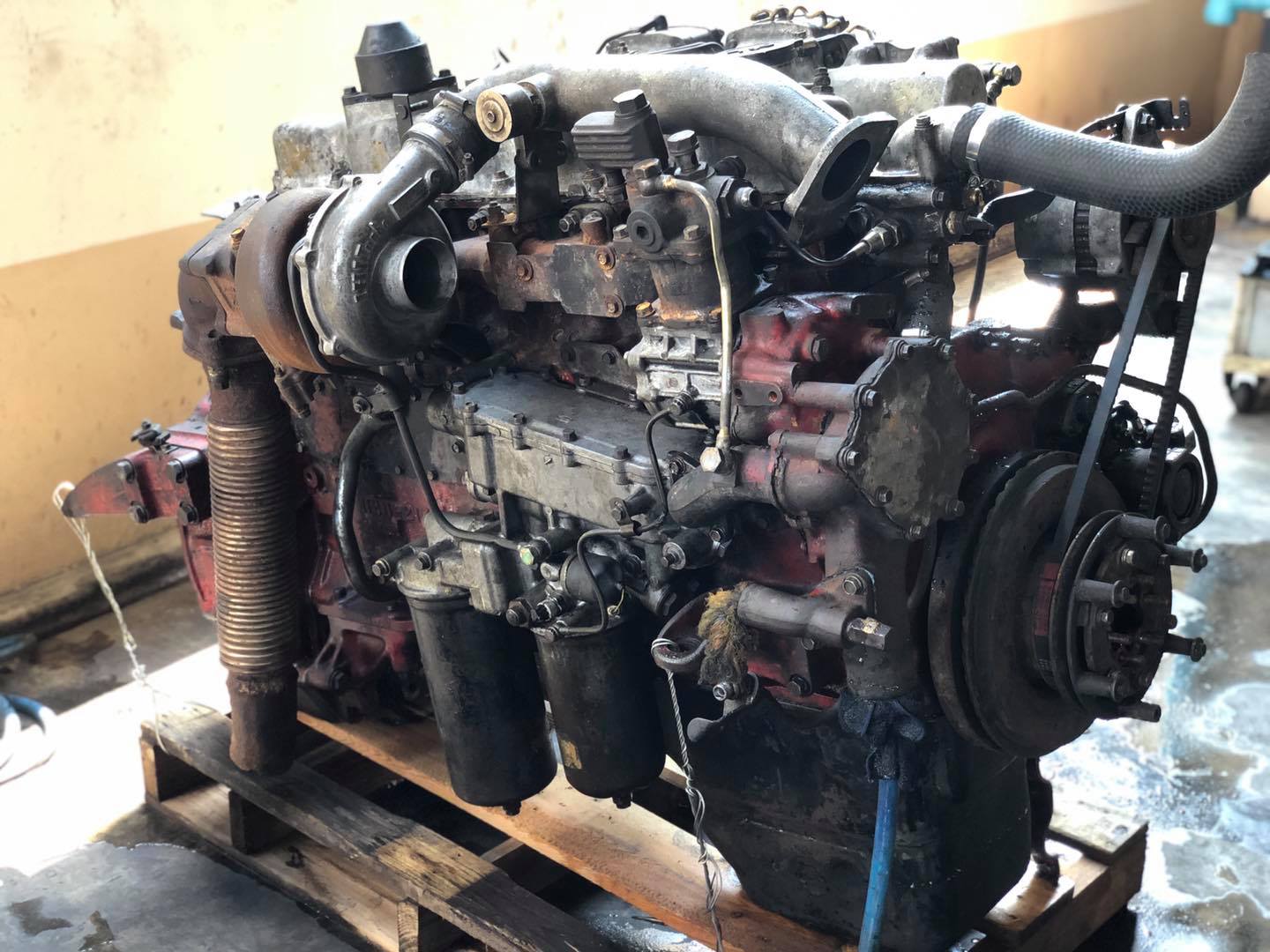 ขายเครื่อง Hino EP100 อีพีวัน 285แรง ขายเครื่อง Hino EP100 อีพีวัน 285แรง