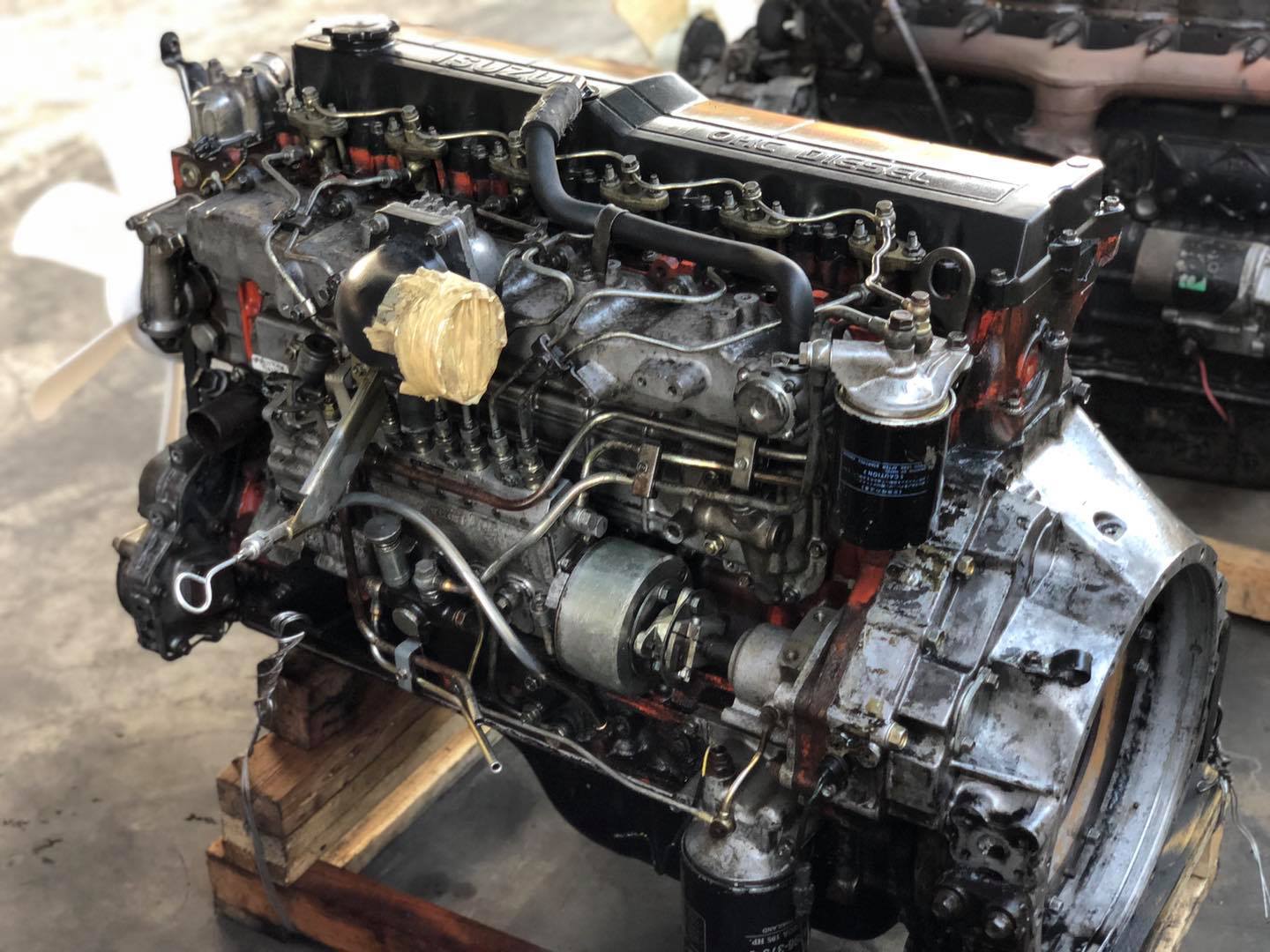 ขายเครื่อง Isuzu 6HE1 195 แรงม้า ขายเครื่อง Isuzu 6HE1 195 แรงม้า