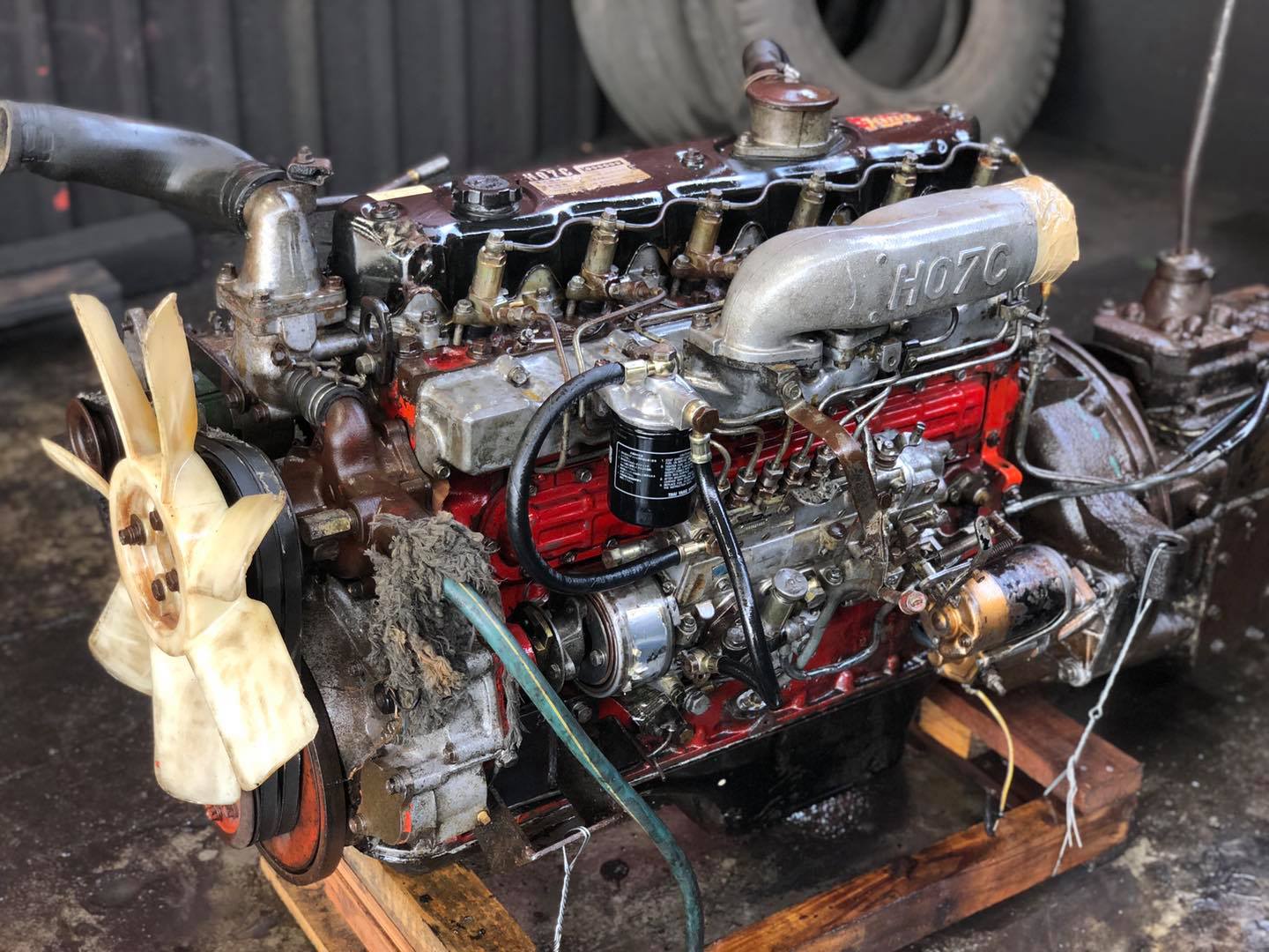 Hino HO7C ฝาดำ 185 แรงม้า ตัดหน้ายาว ไม่หลวม