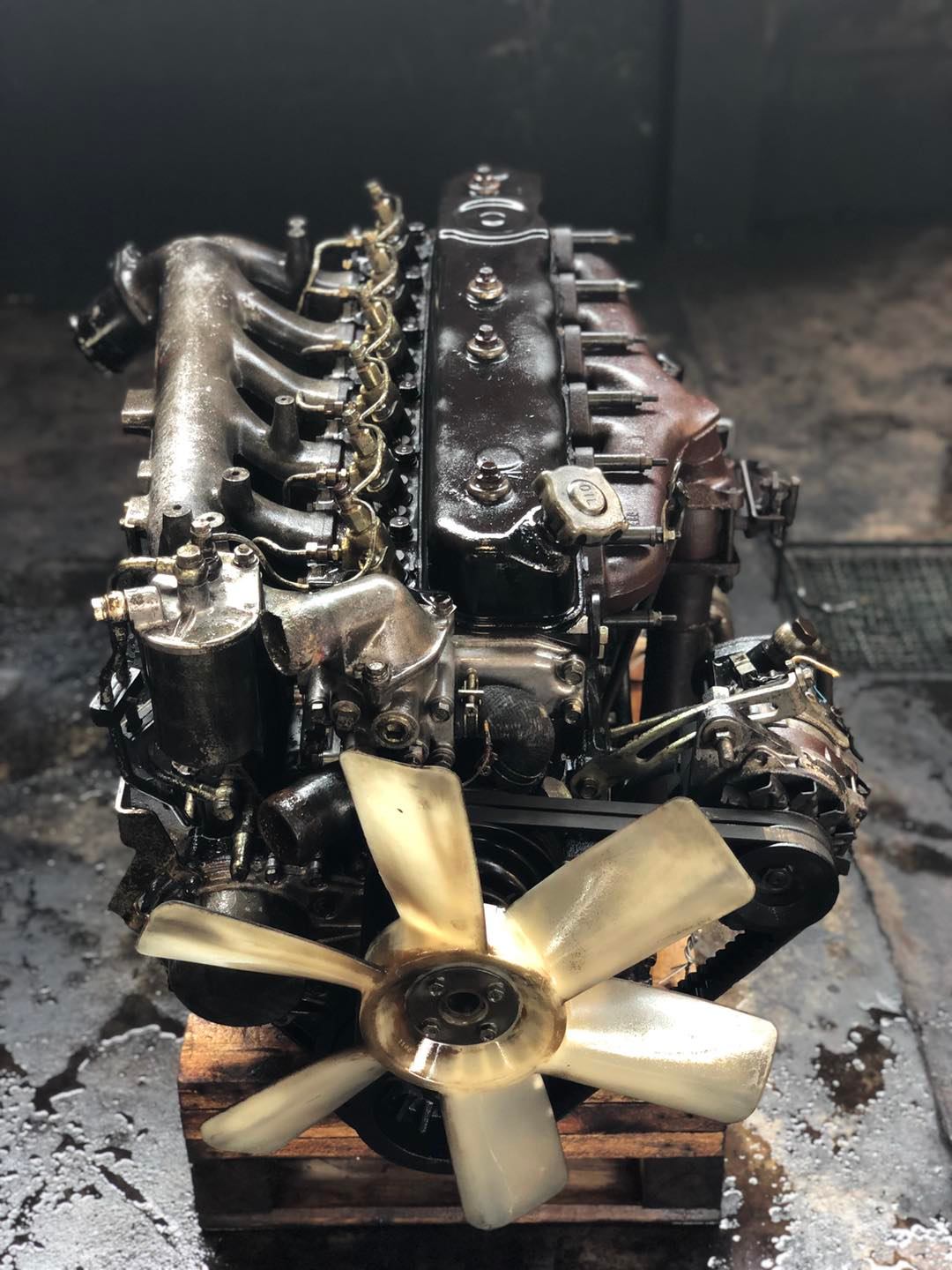 Isuzu 6BB1 ฝาดำ 145 แรงม้า Isuzu 6BB1 ฝาดำ 145 แรงม้า