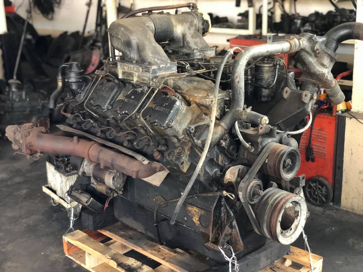 Mitsubishi 8DC9 320แรงม้า