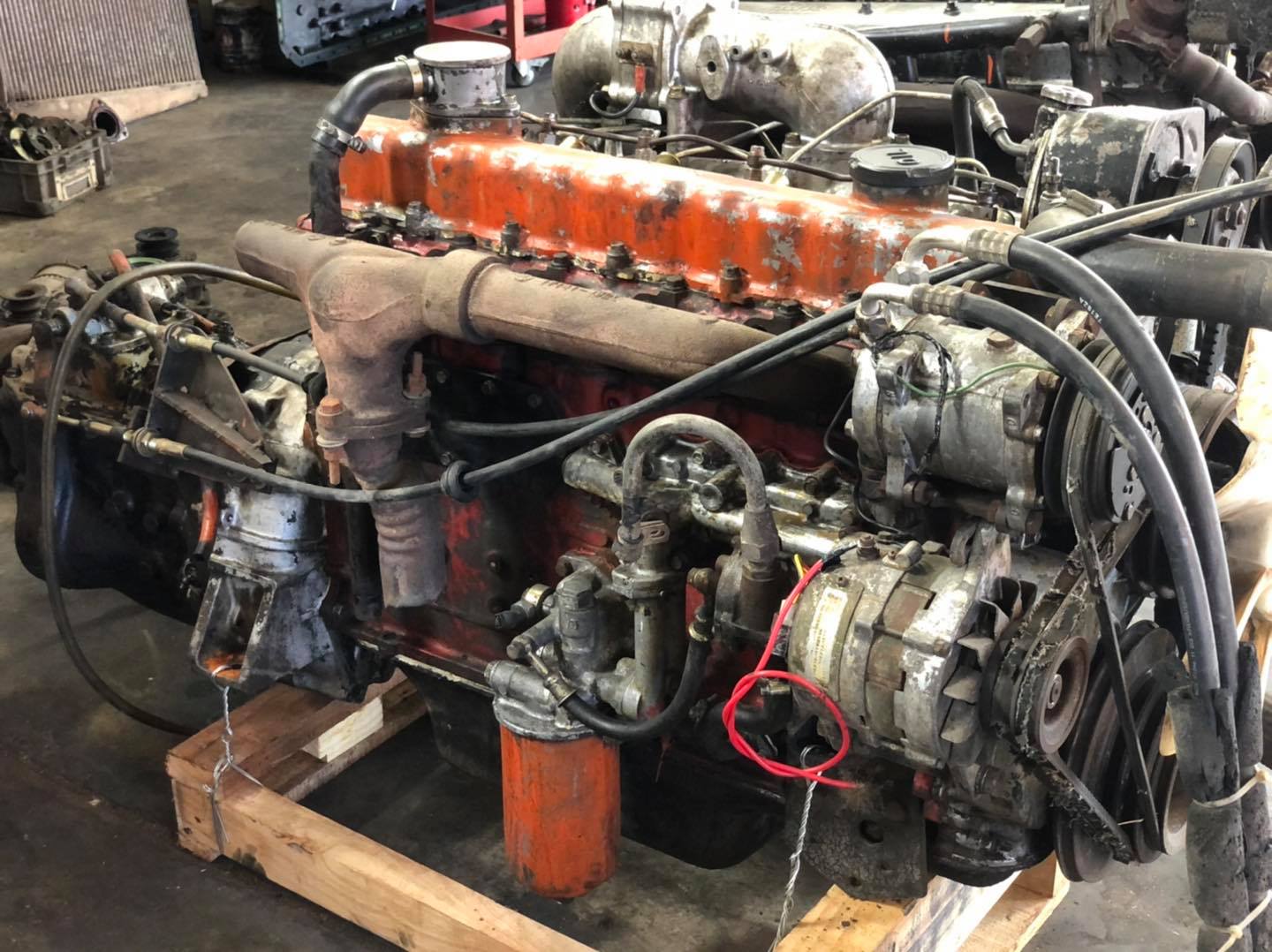 ขายเครื่อง Hino EH700 168แรงม้า ตัดหกล้อ สภาพดี ติดดี นิ่ม มีไอนิดๆ ขายเครื่อง Hino EH700 168แรงม้า ตัดหกล้อ สภาพดี ติดดี นิ่ม มีไอนิดๆ