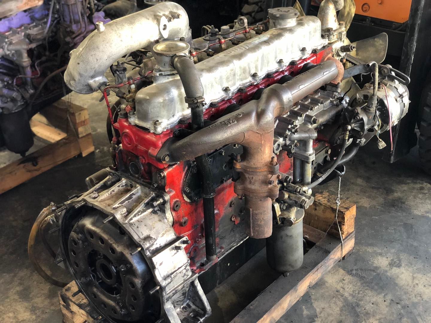 ขายเครื่อง Hino HO7C 175 แรงม้า ขายเครื่อง Hino HO7C 175 แรงม้า