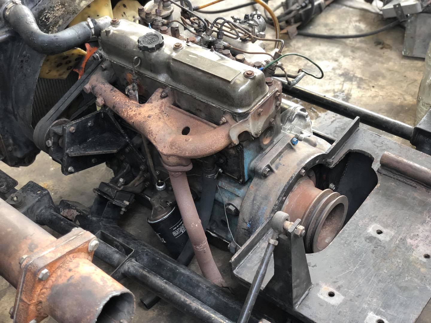 Toyota 2J กระทิงเล็ก เครื่องสภาพดี ติดดี พร้อมแท่น หม้อน้ำ Toyota 2J กระทิงเล็ก เครื่องสภาพดี ติดดี พร้อมแท่น หม้อน้ำ