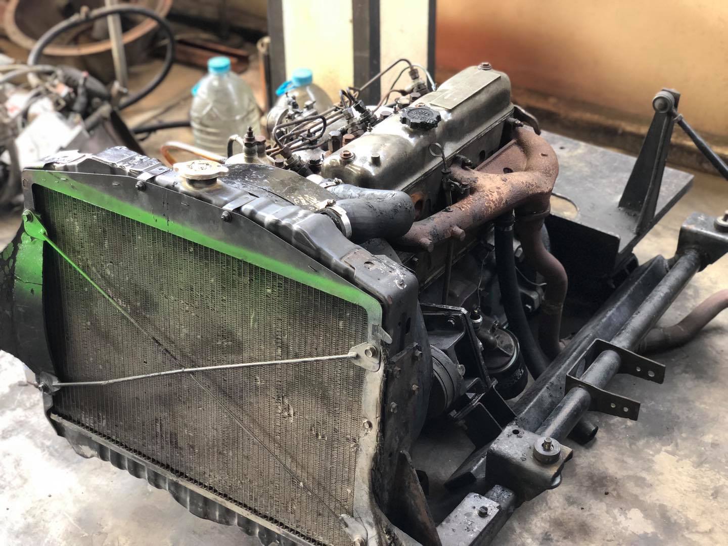 Toyota 2J กระทิงเล็ก เครื่องสภาพดี ติดดี พร้อมแท่น หม้อน้ำ Toyota 2J กระทิงเล็ก เครื่องสภาพดี ติดดี พร้อมแท่น หม้อน้ำ