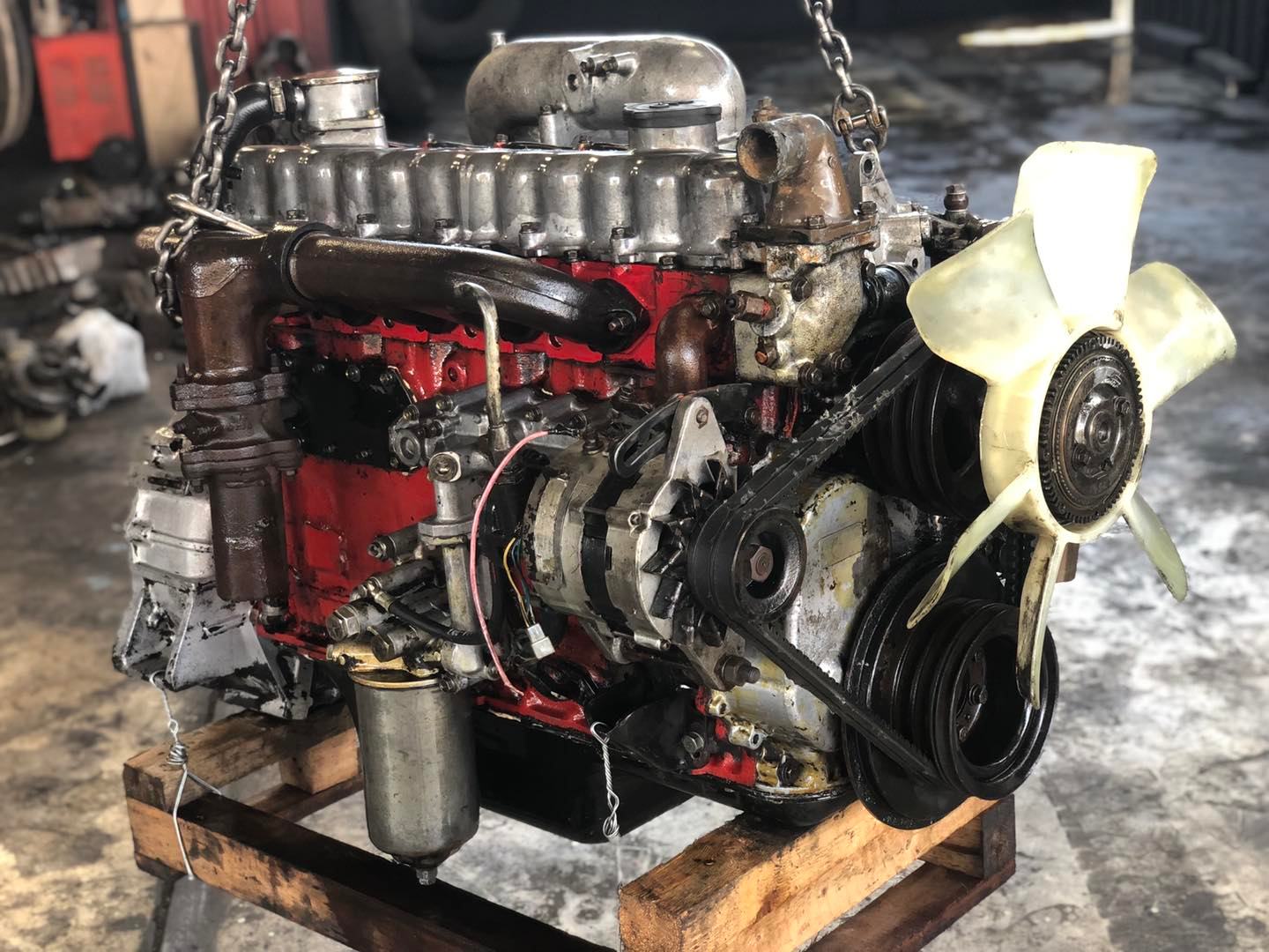 ขายเครื่อง Hino HO7C 175 แรงม้า ขายเครื่อง Hino HO7C 175 แรงม้า