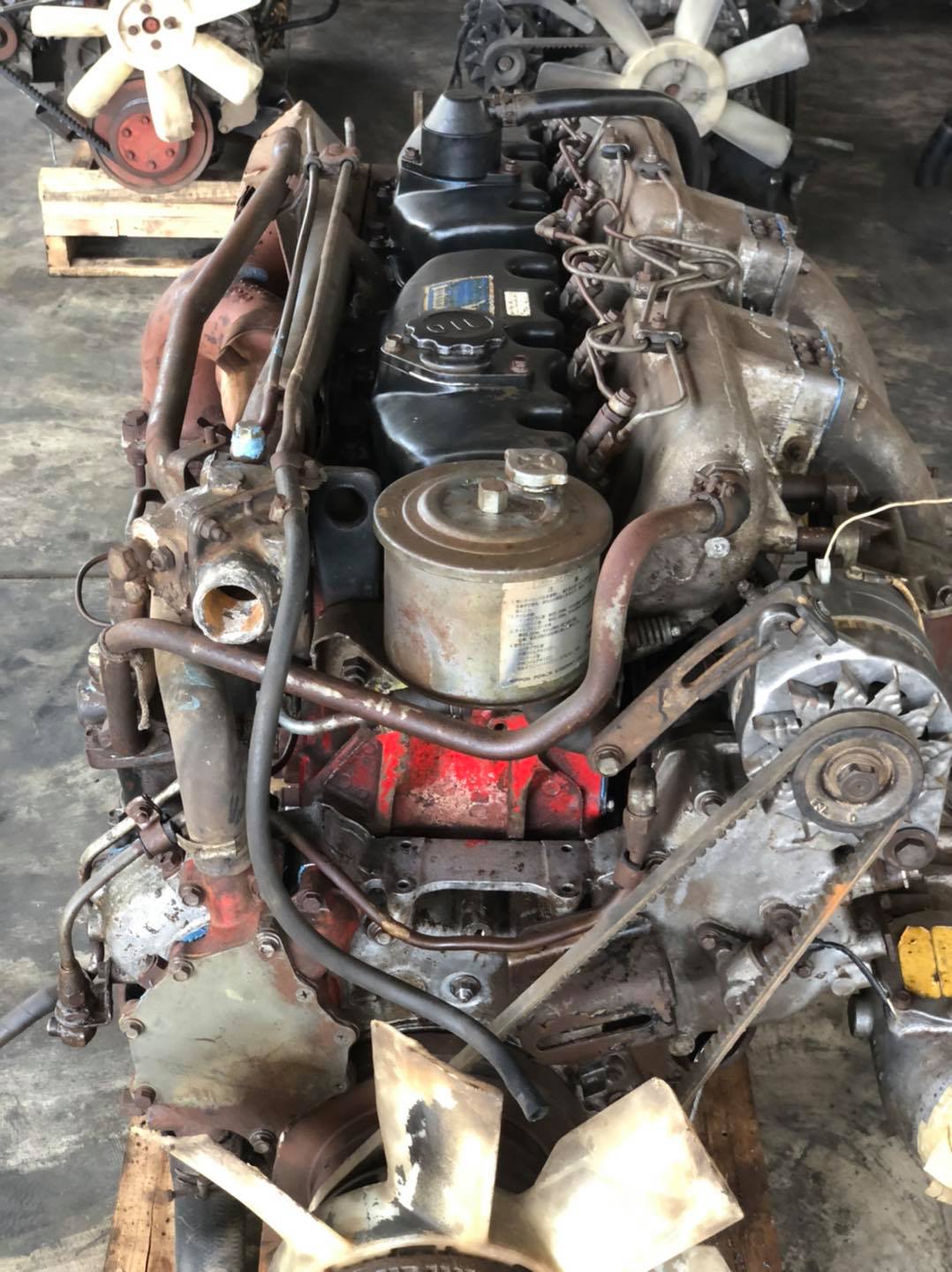 ขายเครื่อง Hino EK100 รหัส C 315 แรงม้า ขายเครื่อง Hino EK100 รหัส C 315 แรงม้า