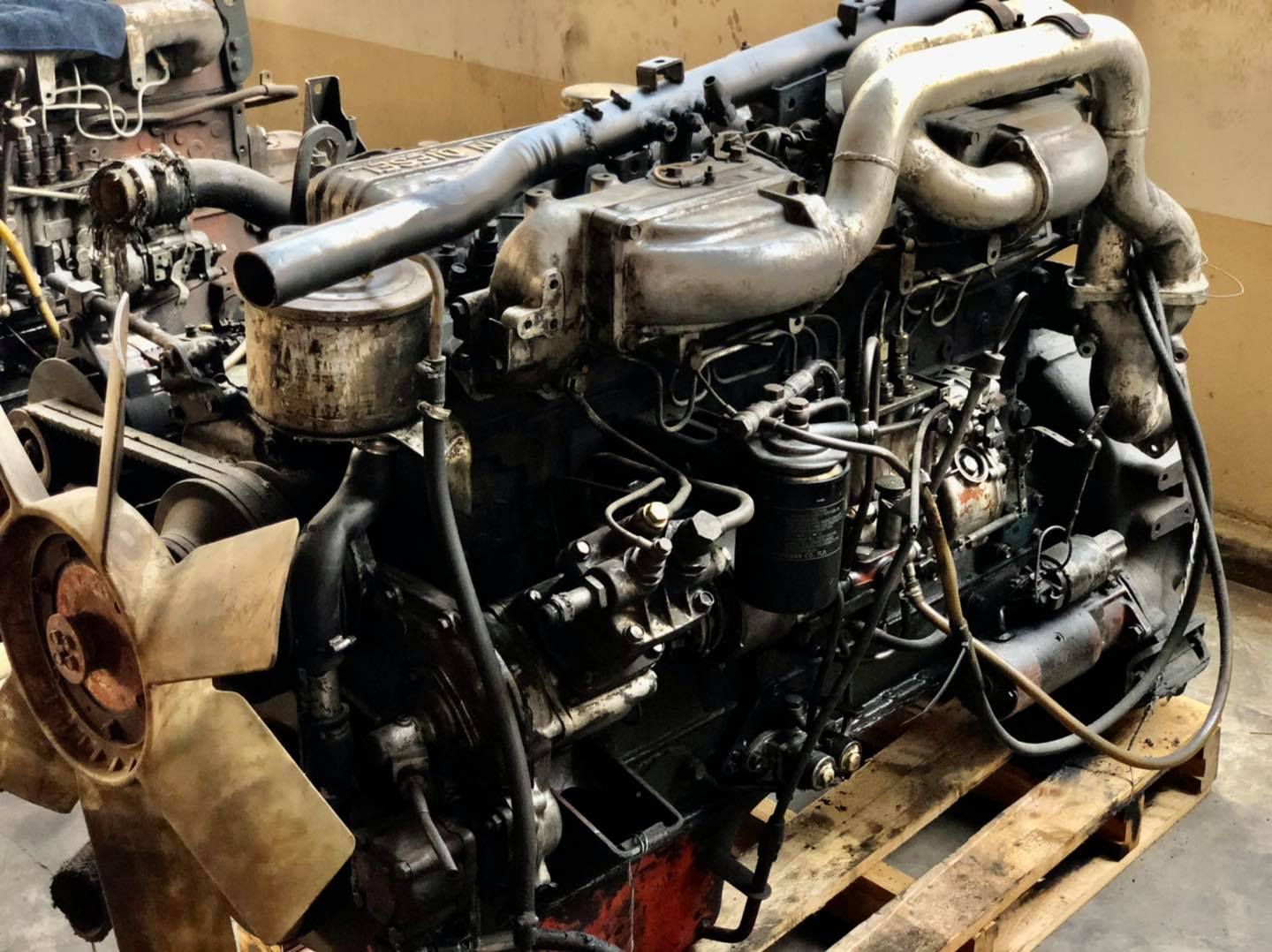 ขายเครื่อง Nissan PE6 240 แรงม้า