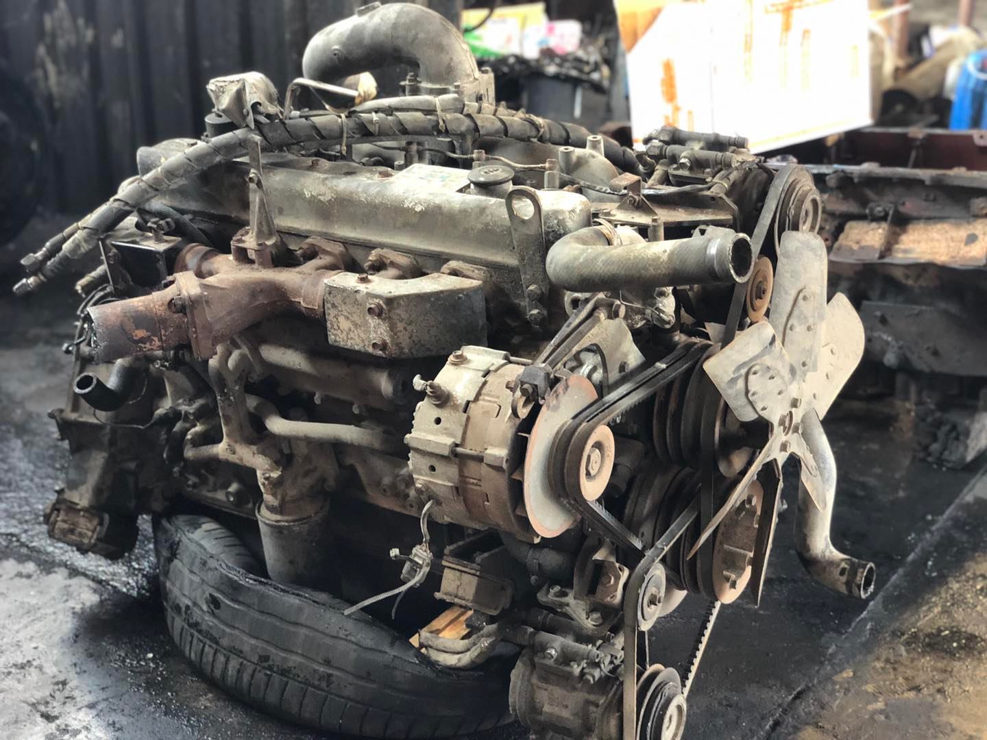 Nissan FE6 180 แรงม้า สภาพเชียงกง ไม่มีไอ Nissan FE6 180 แรงม้า สภาพเชียงกง ไม่มีไอ