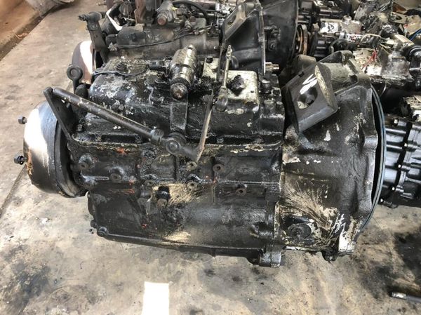 ขายเกียร์ Hino V8 6เกียร์รวมถอย