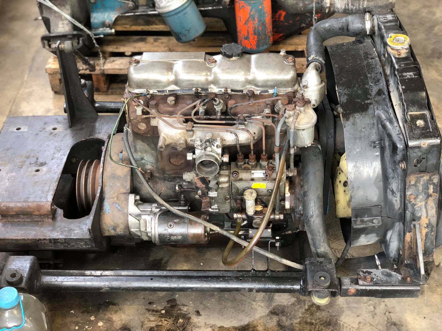 Toyota 2J กระทิงเล็ก เครื่องสภาพดี ติดดี พร้อมแท่น หม้อน้ำ Toyota 2J กระทิงเล็ก เครื่องสภาพดี ติดดี พร้อมแท่น หม้อน้ำ