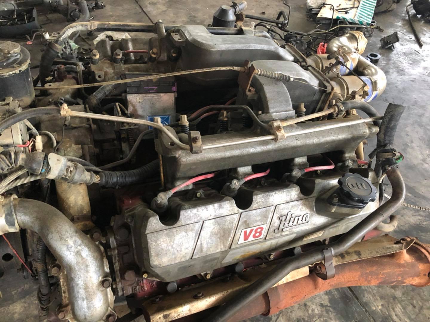 ขายเครื่อง Hino V8 แปดสูบ NGV ขายเครื่อง Hino V8 แปดสูบ NGV