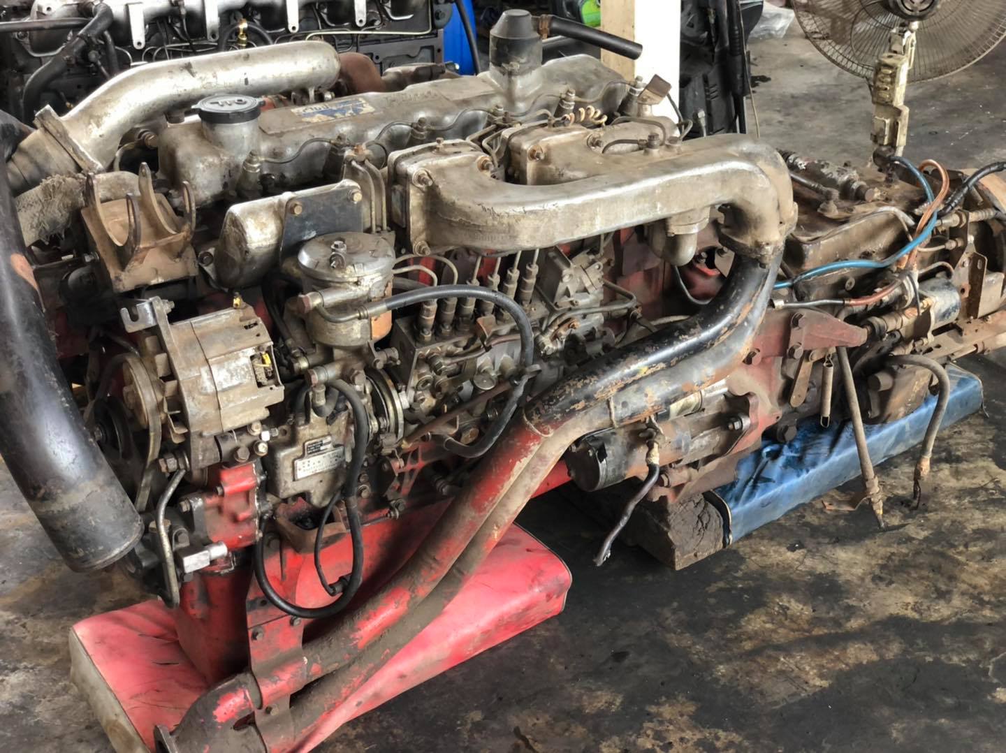 ขายเครื่อง Hino EP100 285 แรงม้า