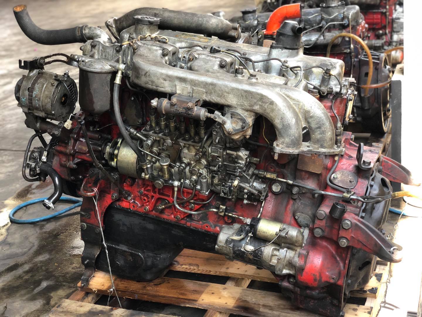 ขายเครื่อง Hino EP100 อีพีวัน 285แรง ขายเครื่อง Hino EP100 อีพีวัน 285แรง