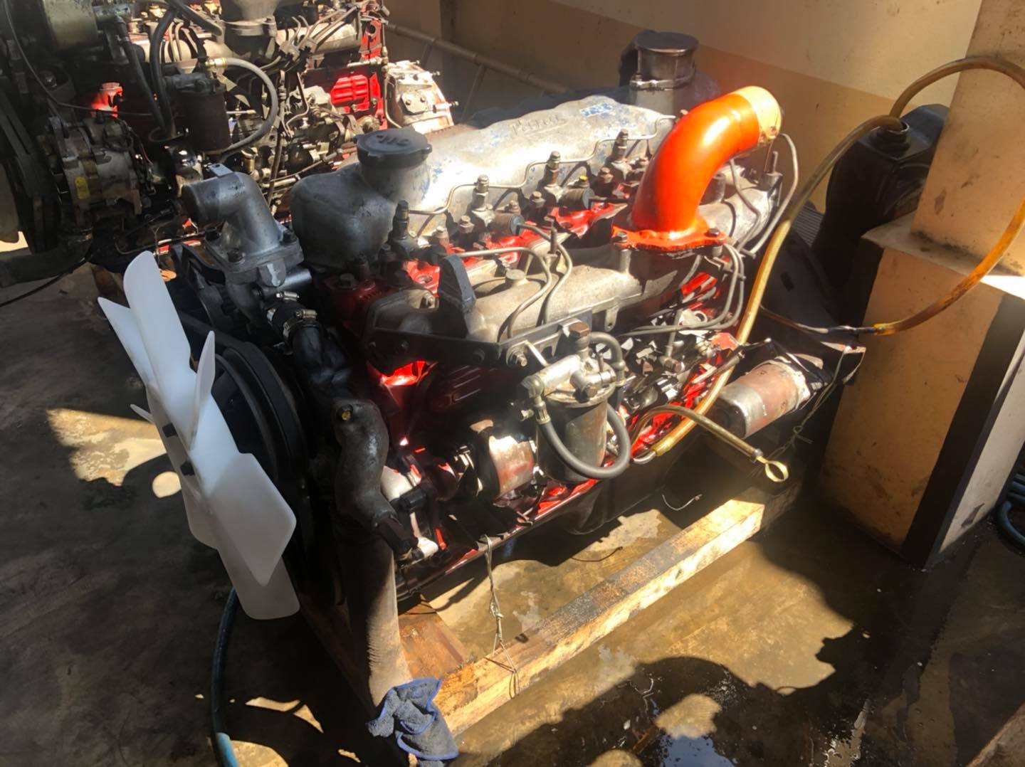 ขายเครื่อง Hino EH700 168แรงม้า