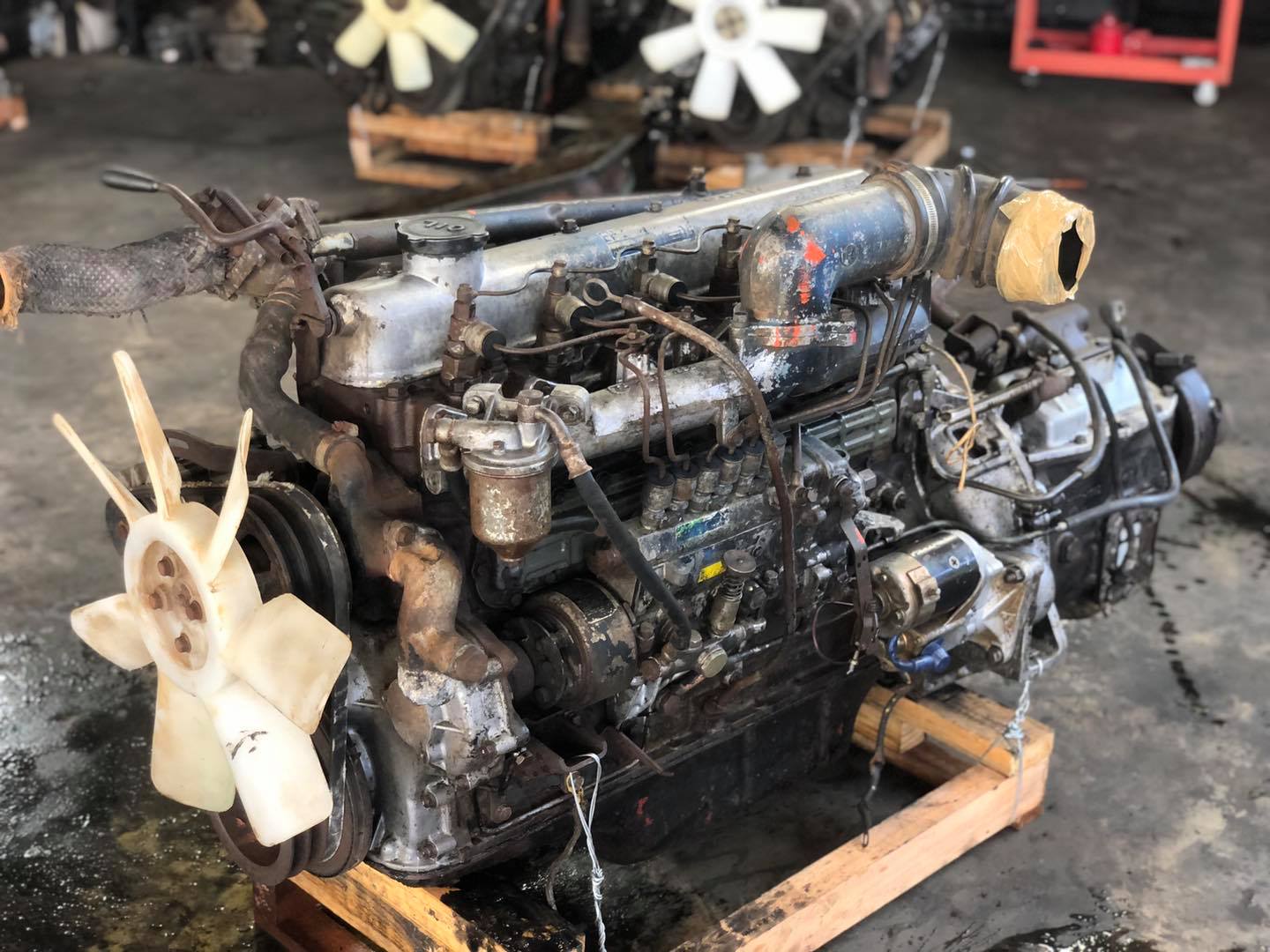 Hino EH300 150 แรงม้า เครื่องตัดรถ สภาพดี ติดดี นิ่ม ไม่มีไอ