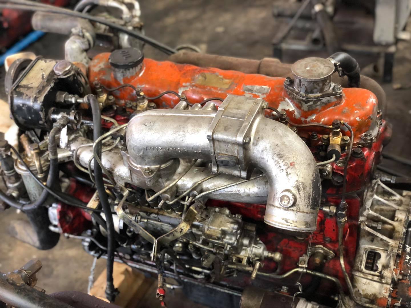 ขายเครื่อง Hino EH700 168แรงม้า ตัดหกล้อ สภาพดี ติดดี นิ่ม มีไอนิดๆ ขายเครื่อง Hino EH700 168แรงม้า ตัดหกล้อ สภาพดี ติดดี นิ่ม มีไอนิดๆ