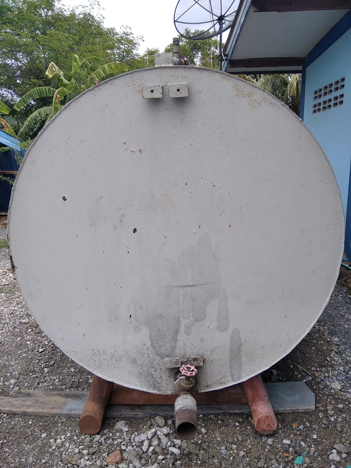 ถังนำ้มันพร้อมตู้หัวจ่าย