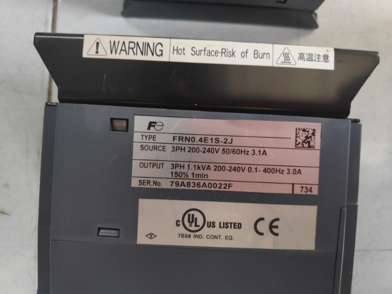 ขาย Inverter Fuji FRN0.4E1S-2J มี2ตัว