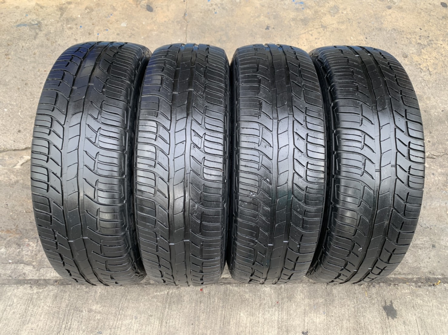 ล้อแม็ก 5รู114 Mitsu Triton รุ่นใหม่ล่าสุด ขอบ 16 พร้อมยาง 215-65-16 BFGoodrich ปี 18 ล้อแม็ก 5รู114 Mitsu Triton รุ่นใหม่ล่าสุด ขอบ 16 พร้อมยาง 215-65-16 BFGoodrich ปี 18