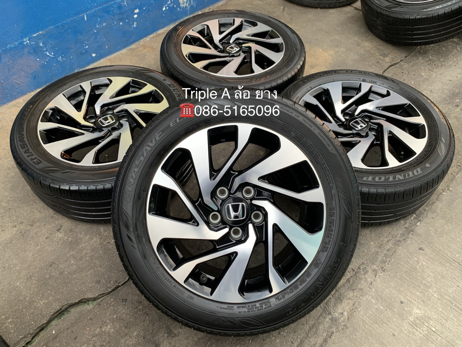 ล้อแม็ก 5รู114 Honda Civic FC ขอบ 16 สีดำหน้าเงา พร้อมยาง 215-55-16 Dunlop ปี 17 สภาพสวย