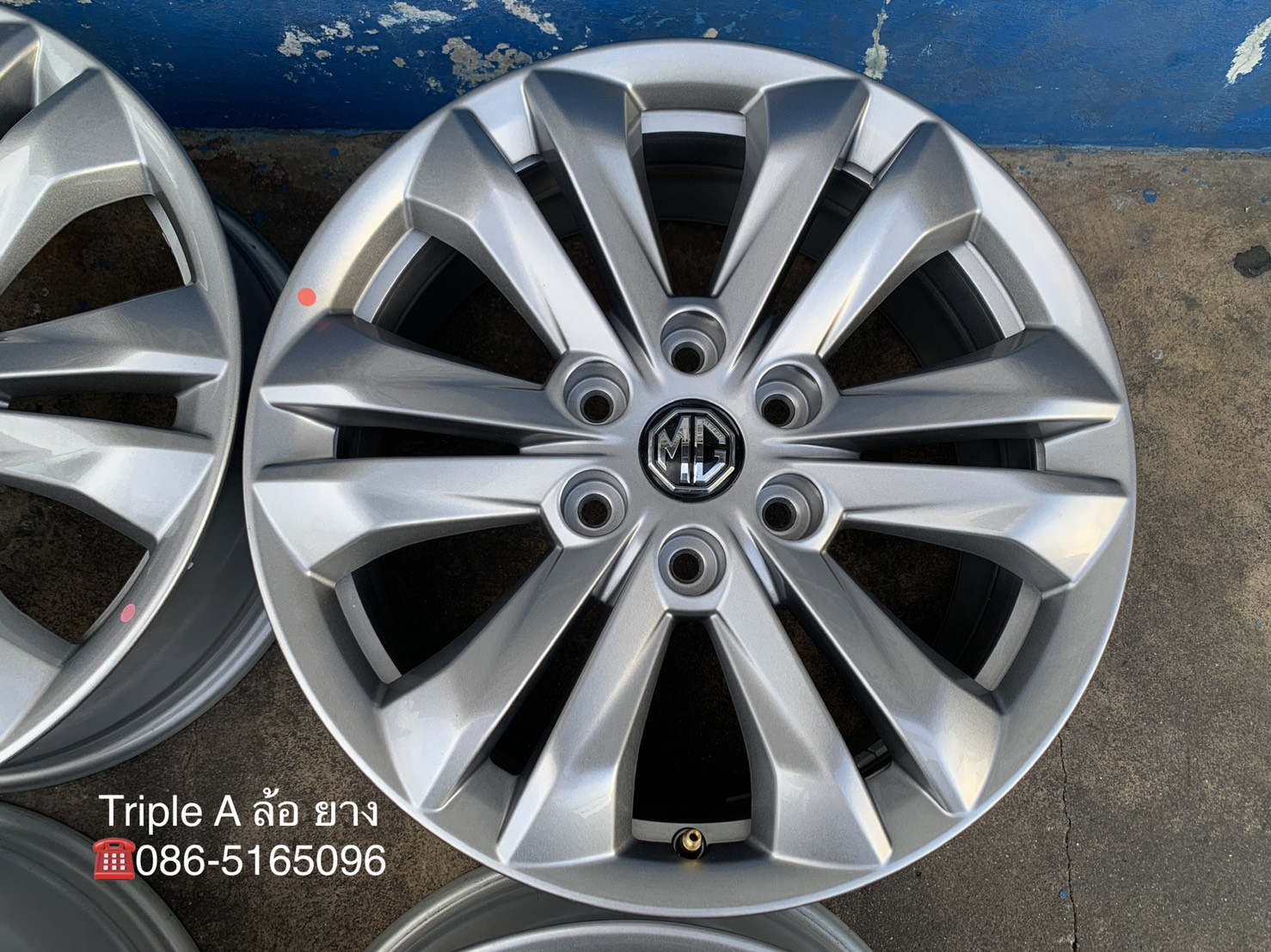 ล้อแม็กป้ายแดง 6รู130 MG Extender รุ่นใหม่ล่าสุด ขอบ 18 สวยกริ๊บๆ