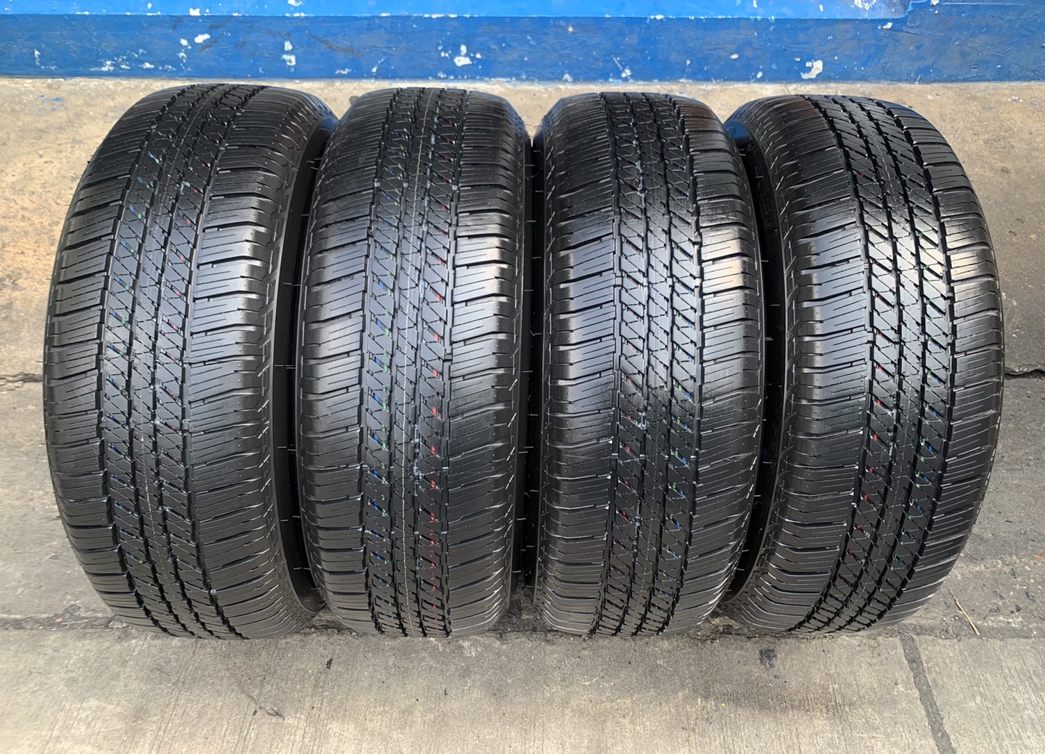 ล้อแม็กป้ายแดง ISUZU D-Max รุ่นใหม่ล่าสุด ขอบ 18 สีเทา พร้อมยางป้ายแดง 265-60-18 Bridgestone ปี 21 ส ล้อแม็กป้ายแดง ISUZU D-Max รุ่นใหม่ล่าสุด ขอบ 18 สีเทา พร้อมยางป้ายแดง 265-60-18 Bridgestone ปี 21 ส