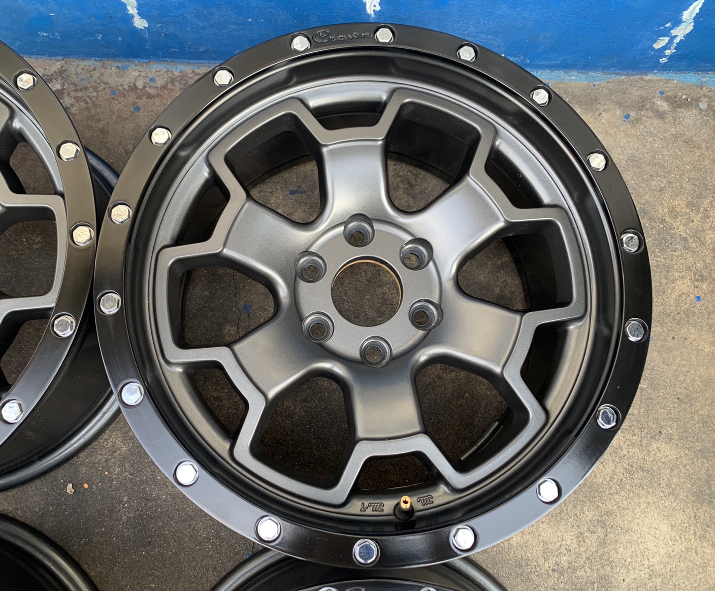 ล้อแม็ก 6รู114 Navara Crown ขอบ 16 สวยกริ๊บ ใส่กับ NAVARA ,TERRA ได้เลย ล้อแม็ก 6รู114 Navara Crown ขอบ 16 สวยกริ๊บ ใส่กับ NAVARA ,TERRA ได้เลย